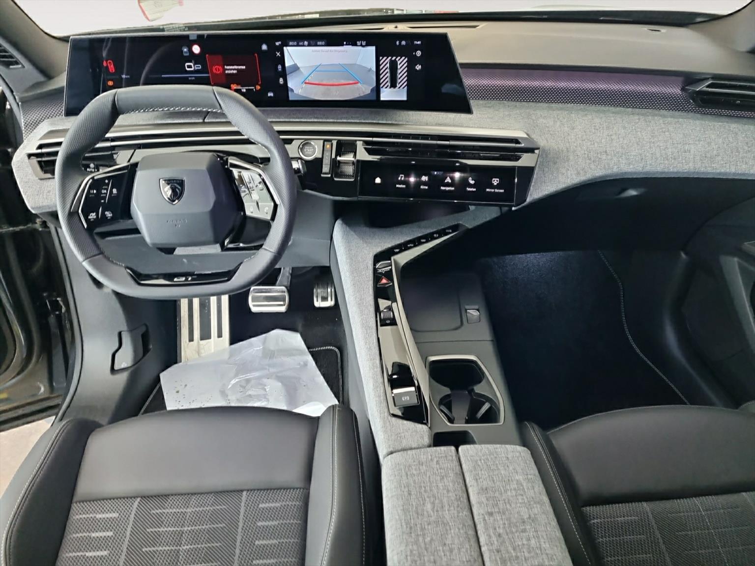 PEUGEOT 5008 145 Hybrid GT 7-Plätzer Pano-image-5
