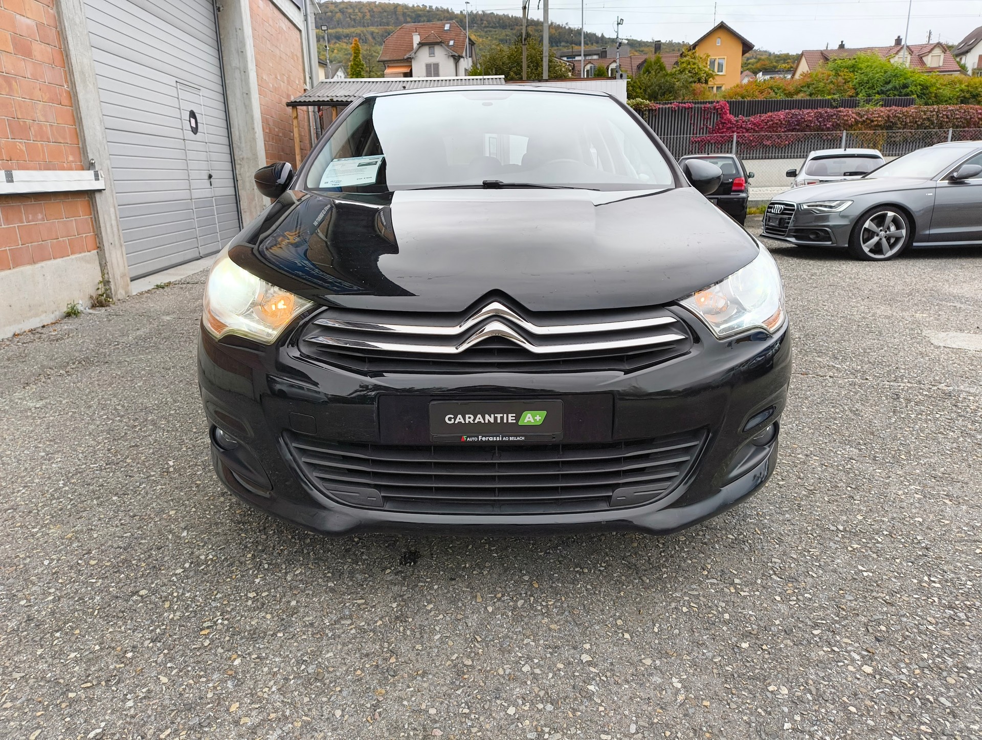 CITROEN C4 Berline 1.4 VTi Tonic-image-9