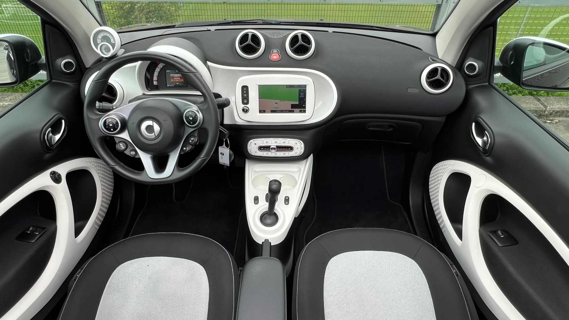 SMART FORTWO PASSION CABRIO TWINMATIC l 90 PS-image-20