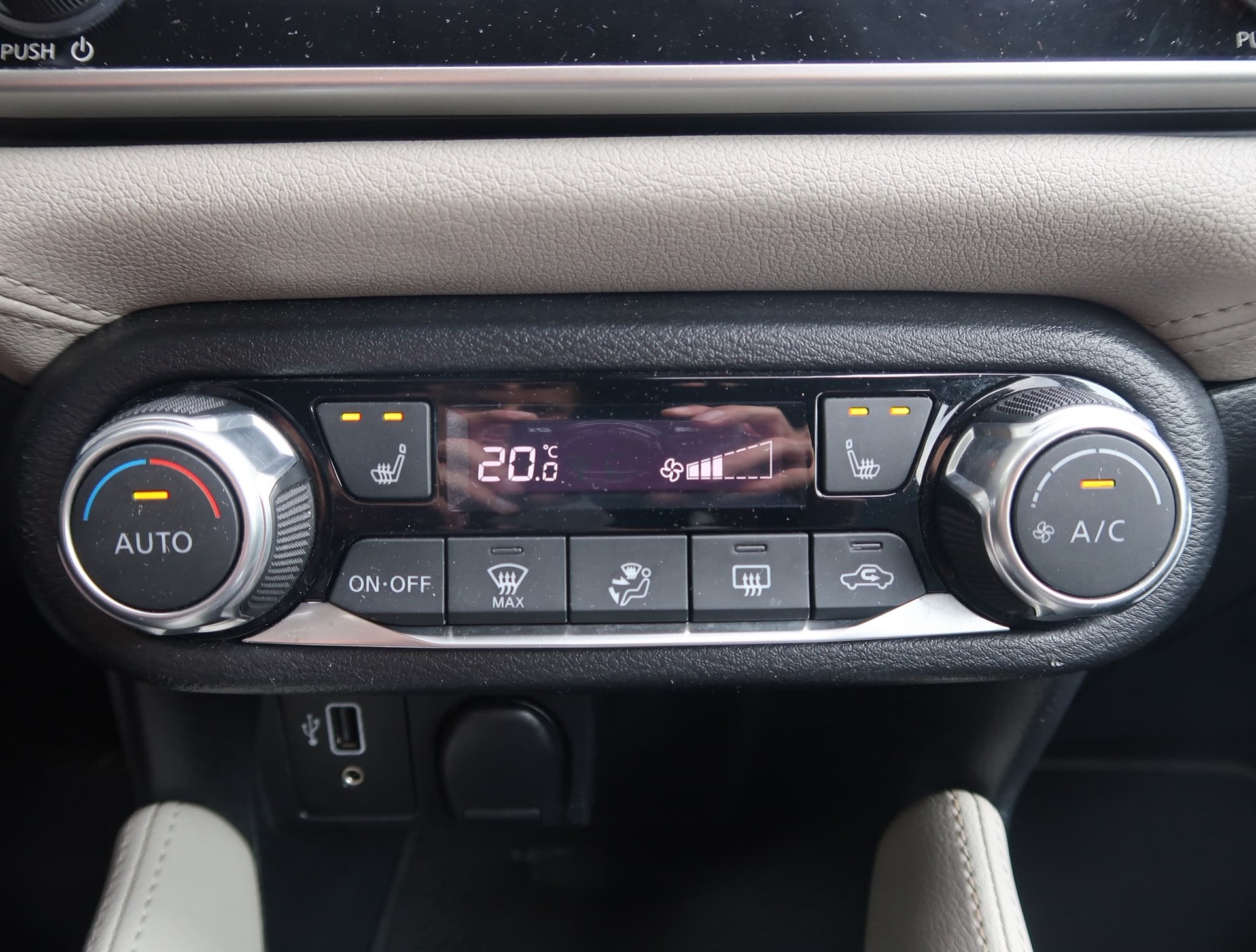 NISSAN Micra IG-T 100 Xtronic tekna (édition)-image-18