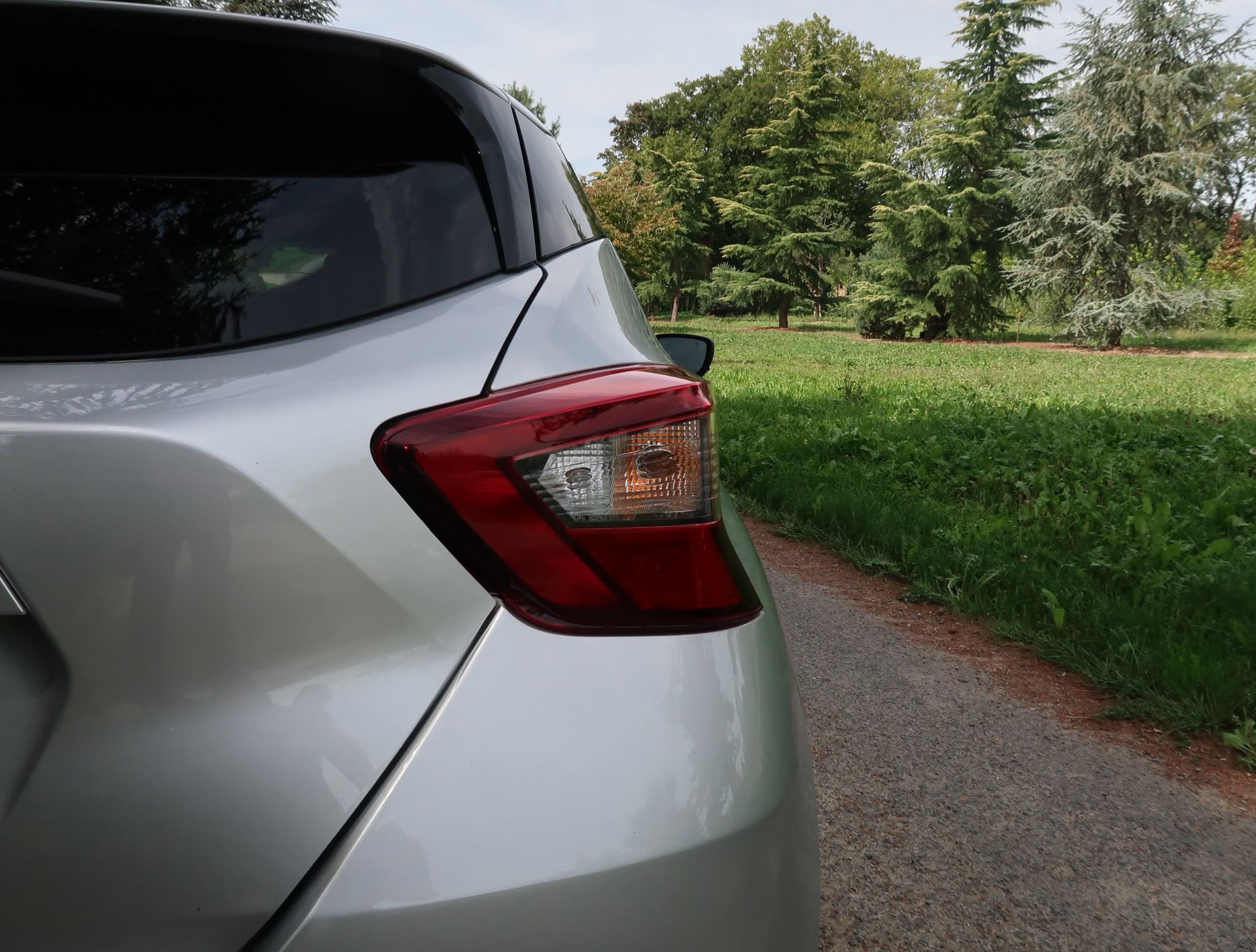 NISSAN Micra IG-T 100 Xtronic tekna (édition)-image-8