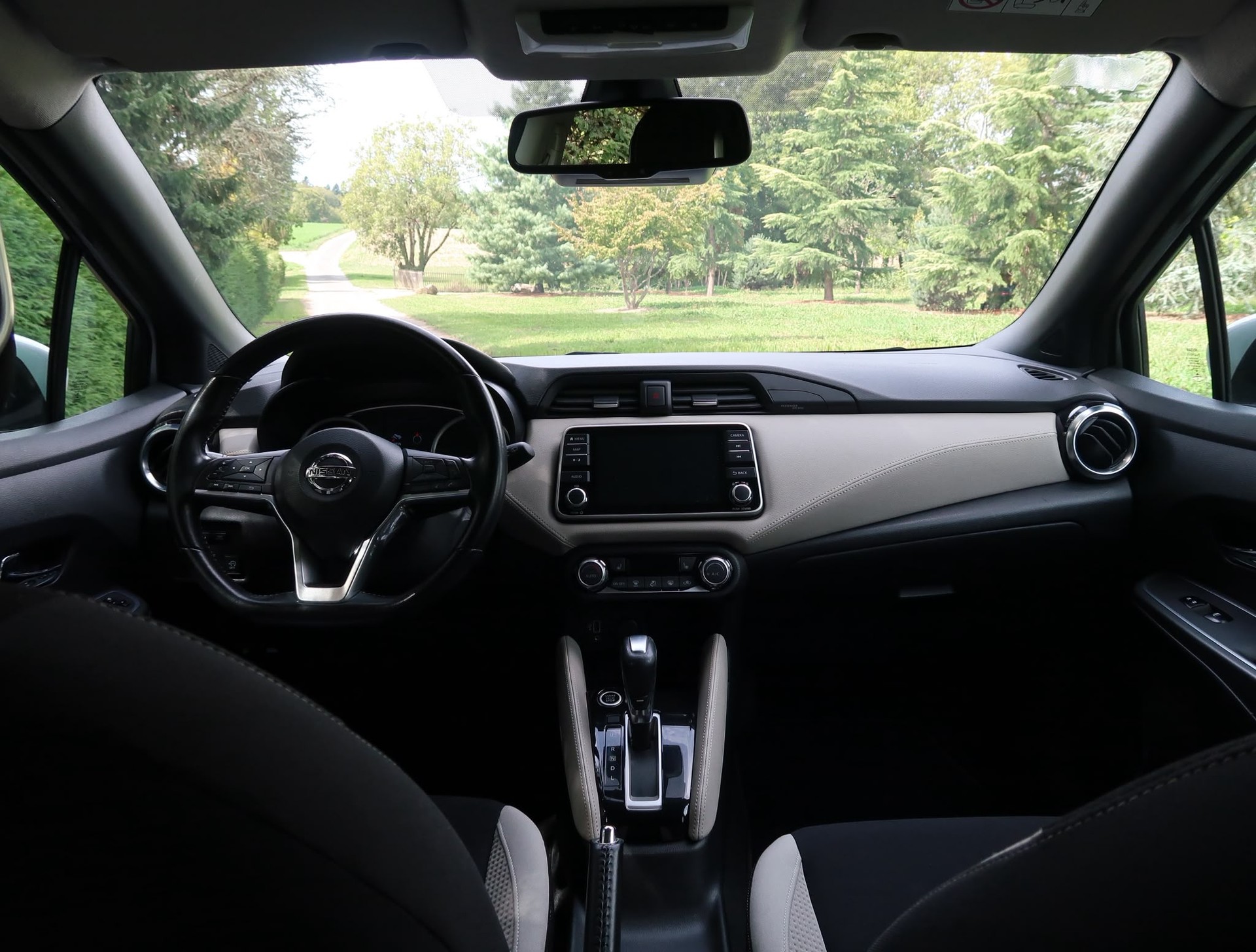 NISSAN Micra IG-T 100 Xtronic tekna (édition)-image-22