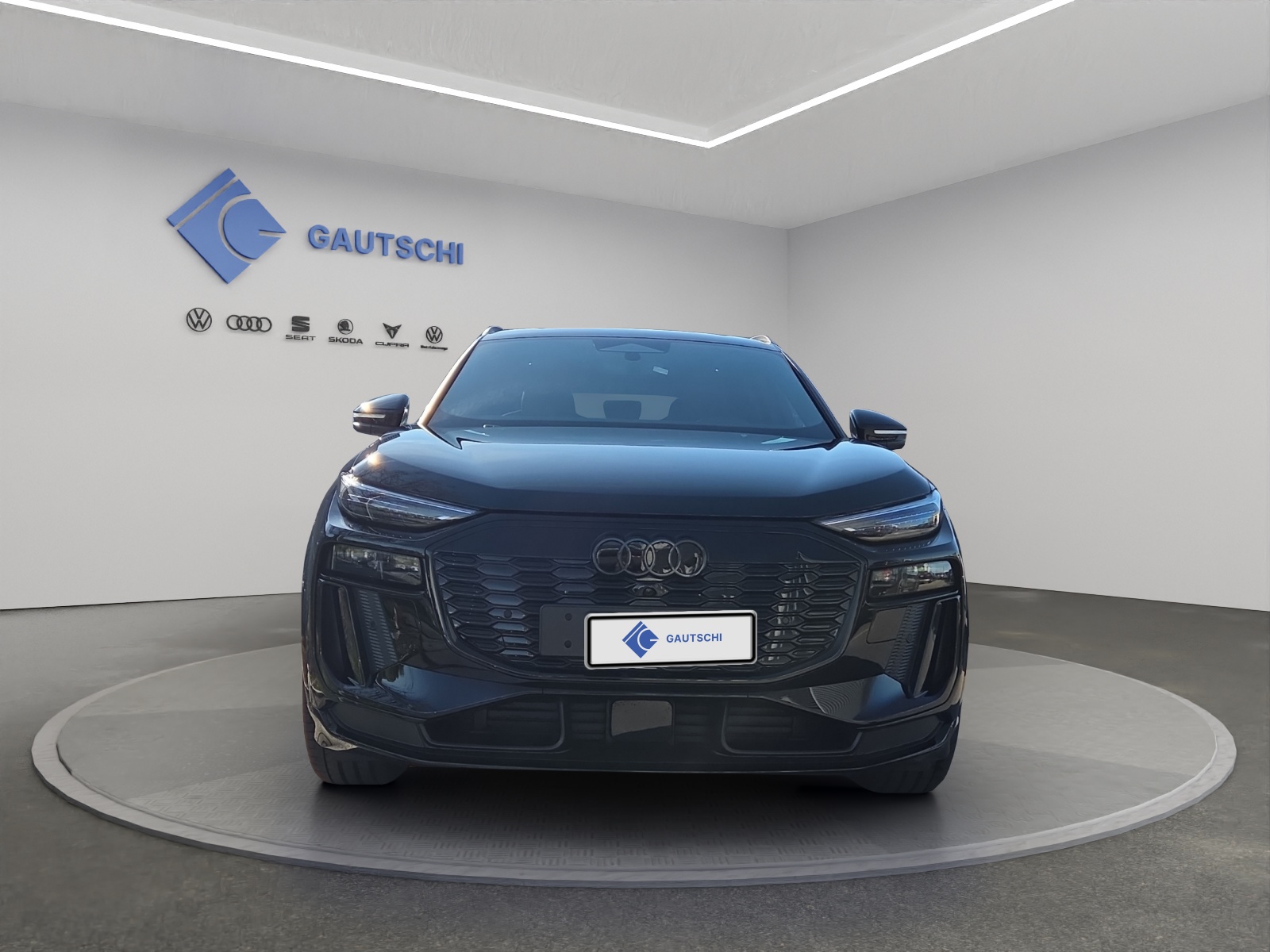 AUDI Q6 e-tron quattro-image-4