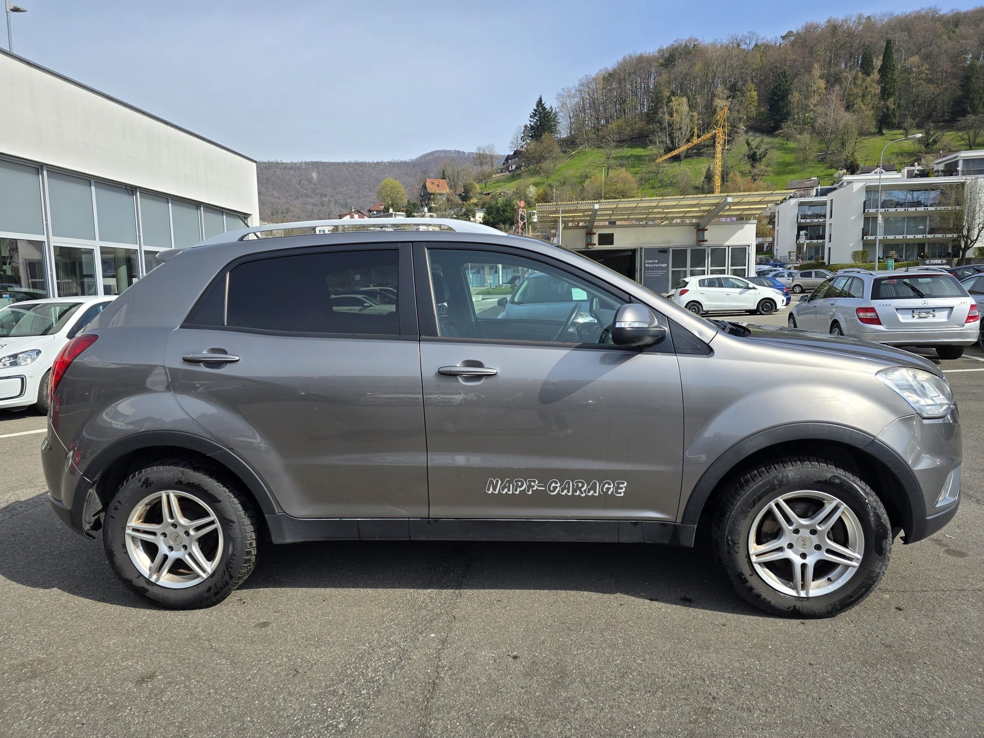 KGM-SsangYong Korando 2.0i Quartz 4WD-image-8