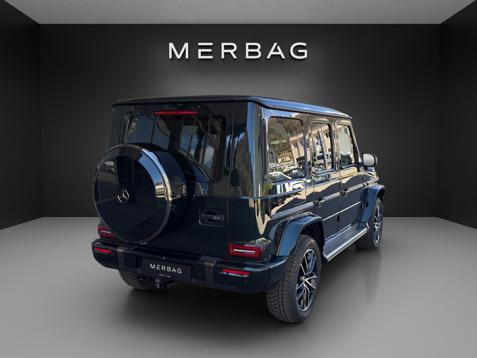 MERCEDES-BENZ G 450d 9G-Tronic-image-4