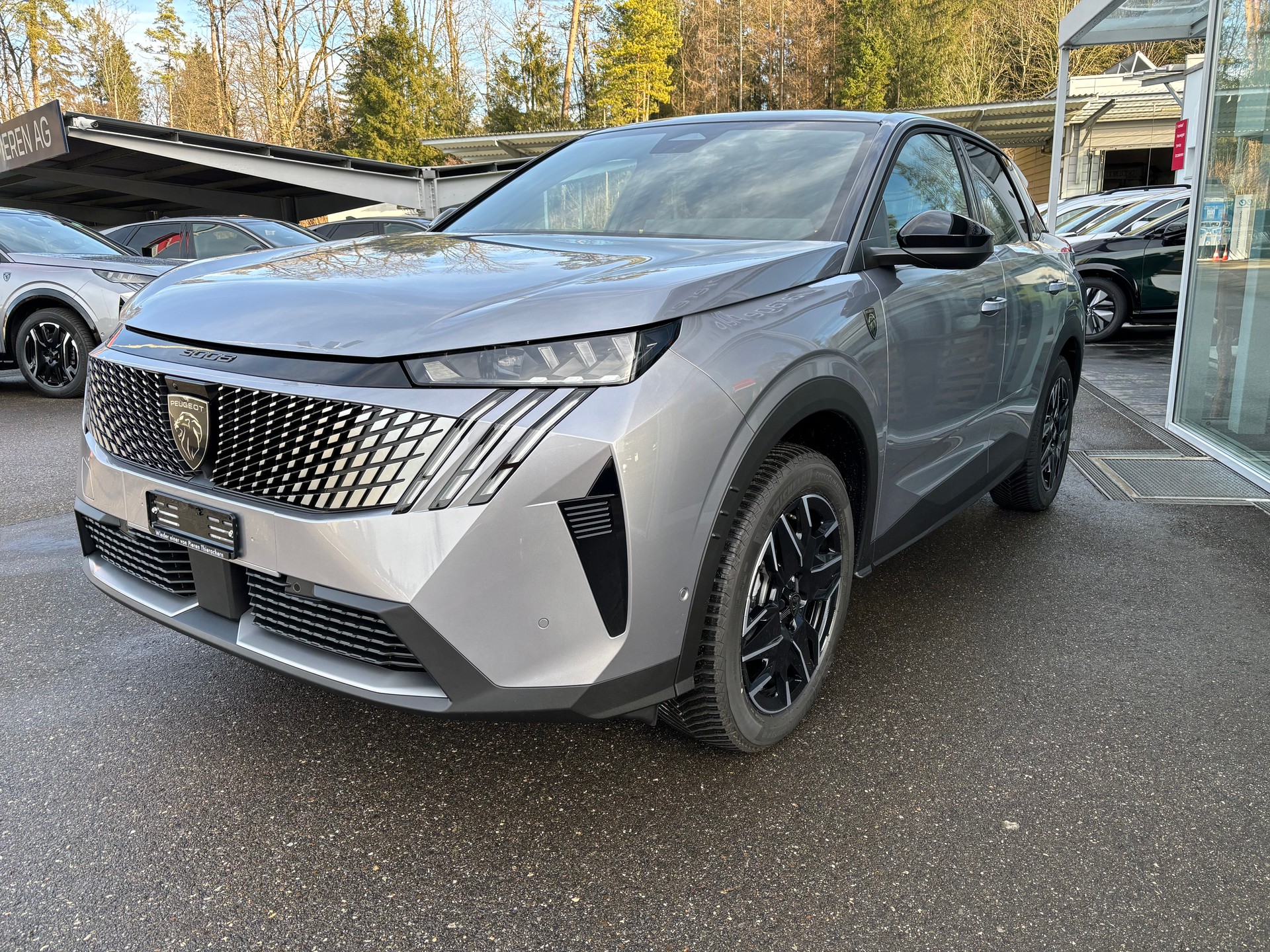 PEUGEOT 3008 145 e-DCS6 Hybrid GT-image-1