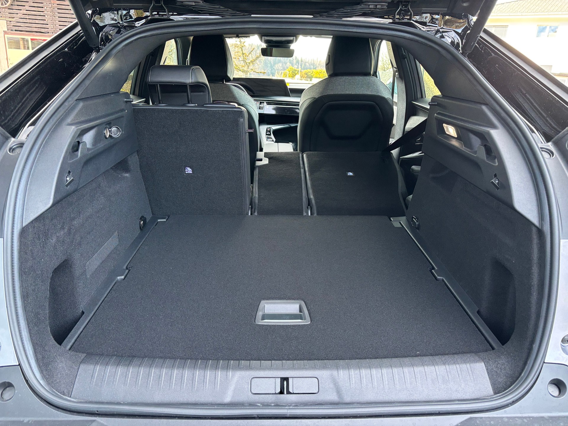 PEUGEOT 3008 145 e-DCS6 Hybrid GT-image-5