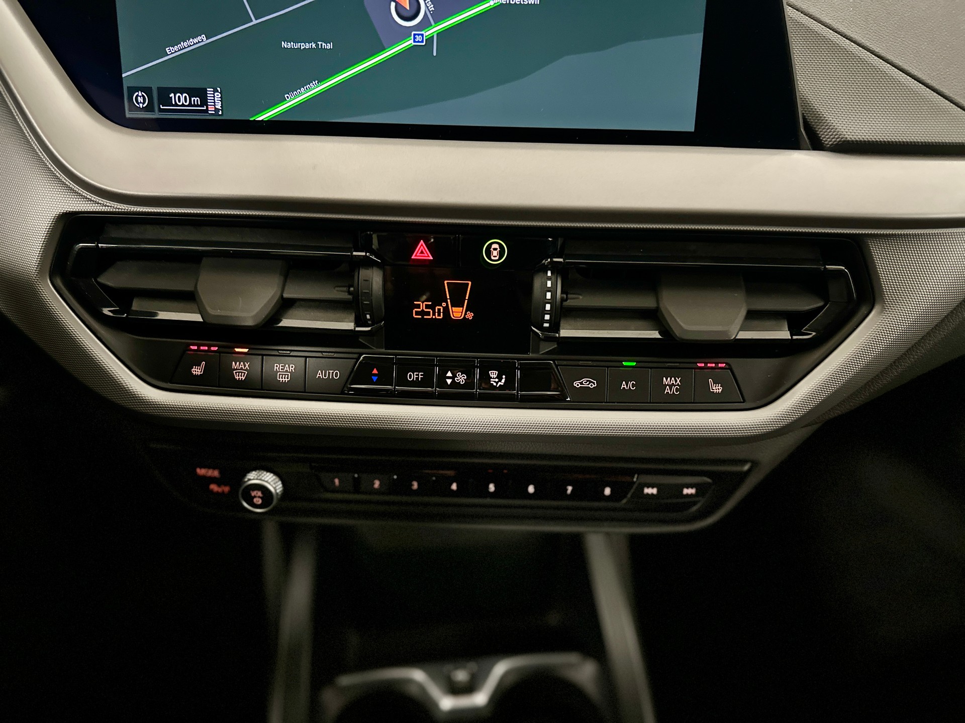 BMW 118i Steptronic-image-18