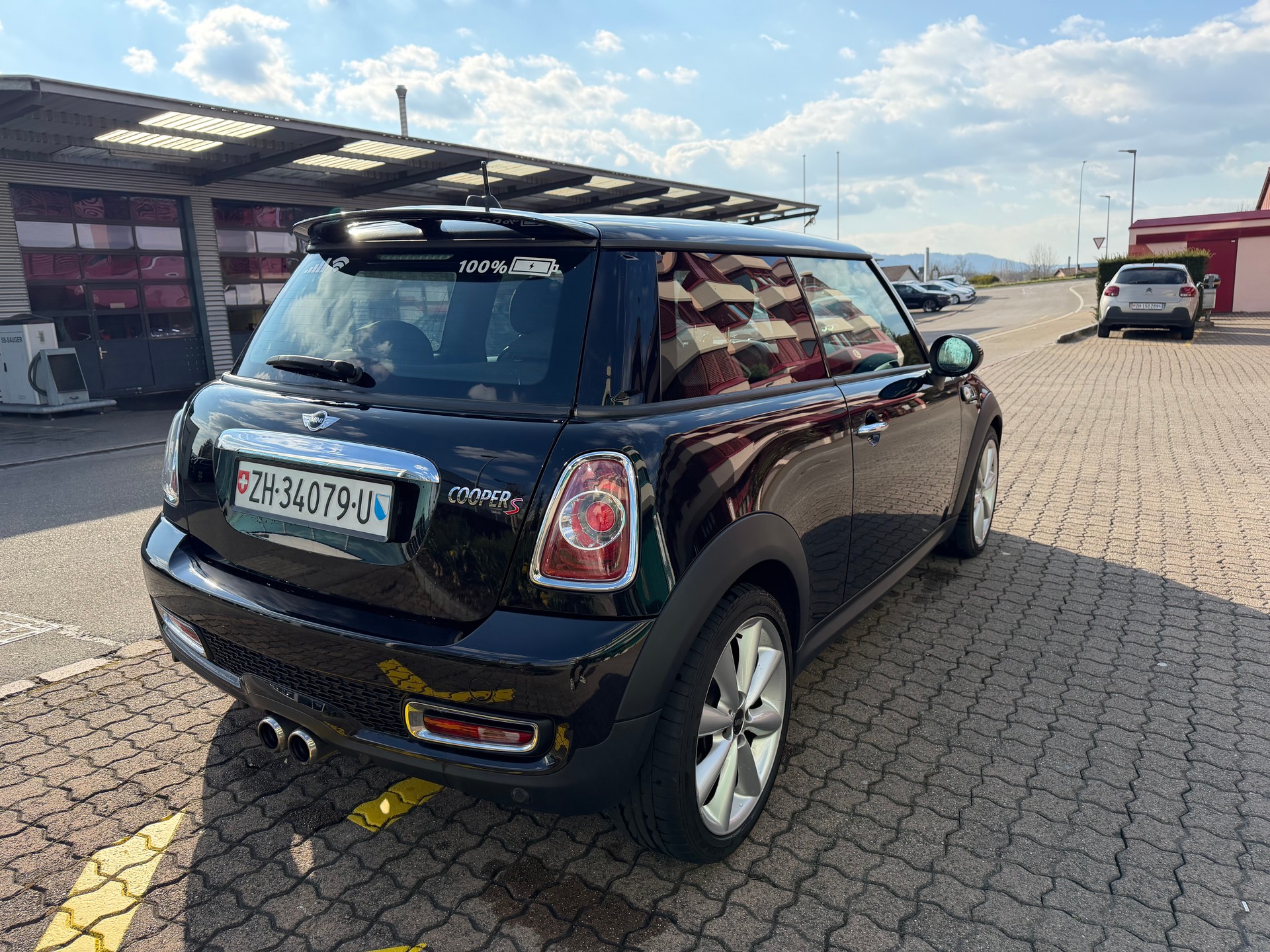 MINI Cooper S-image-5