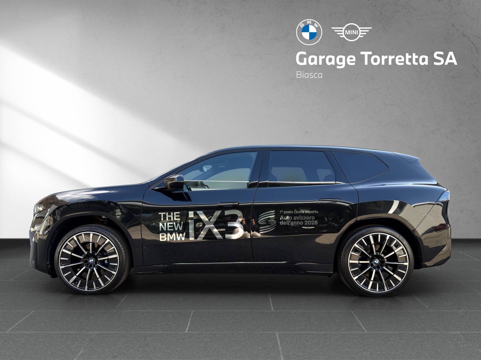 BMW iX3 50 xDrive M Sport-image-1