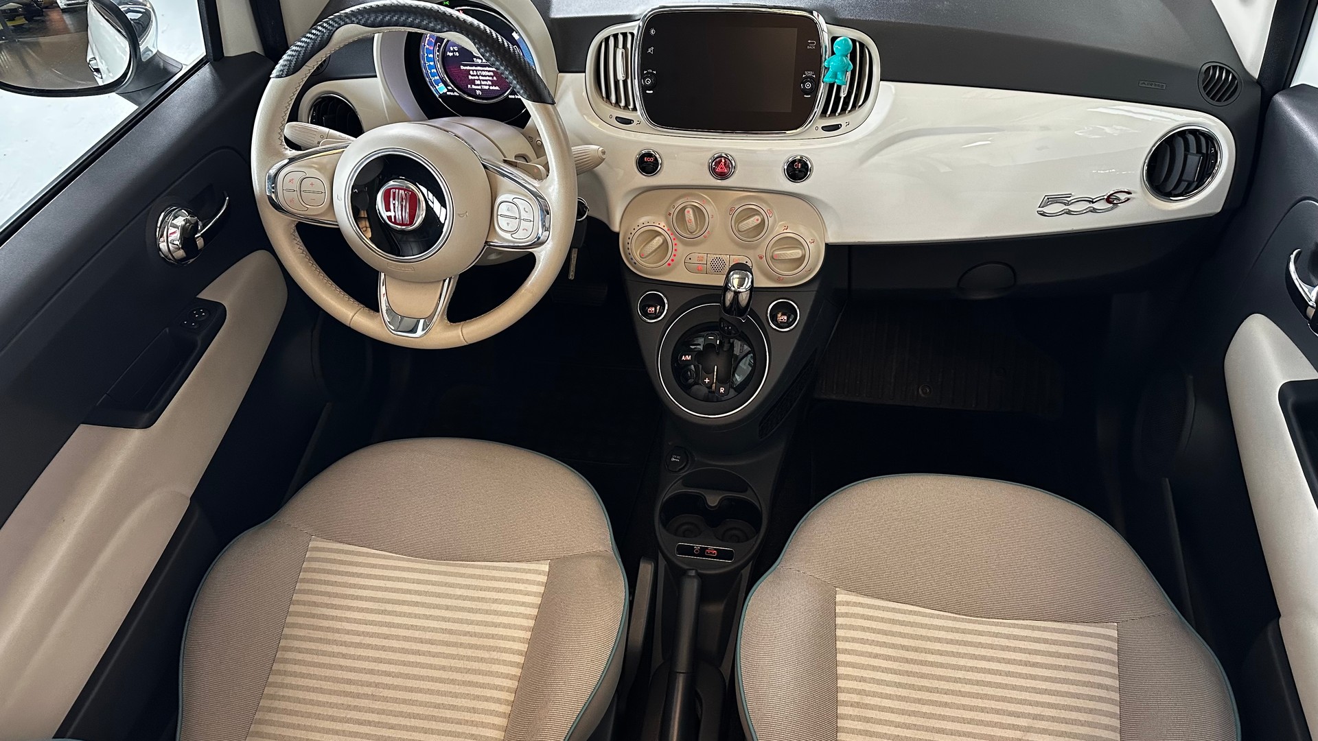 FIAT 500C 0.9 Twinair Anniversario Dualogic-image-14