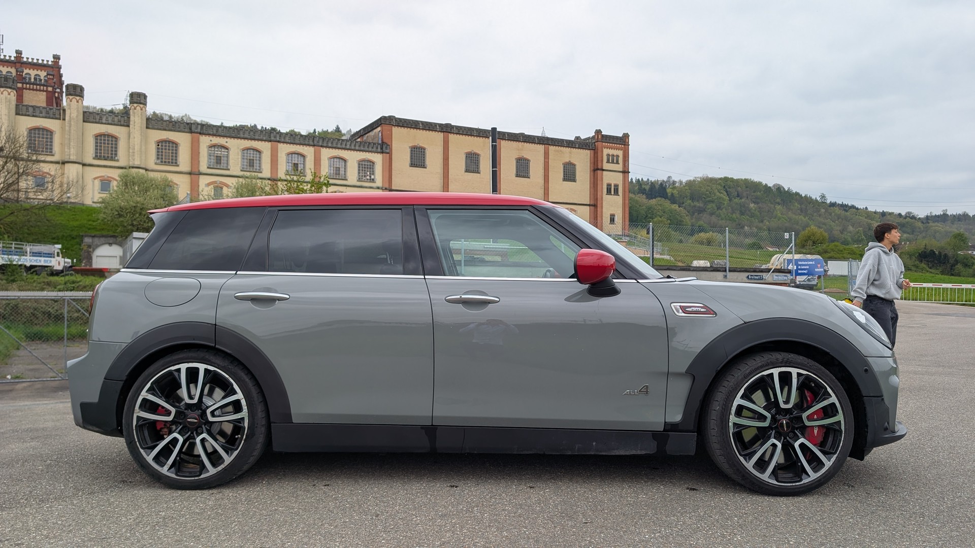 MINI Clubman Cooper John Cooper Works ALL4 Steptronic-image-1