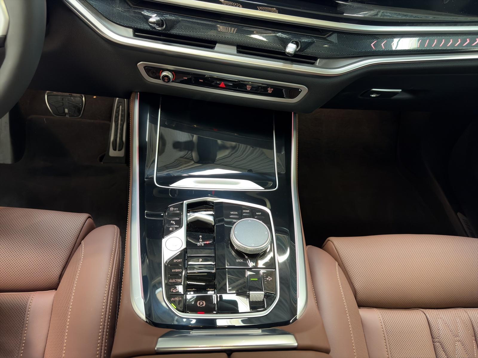 BMW X5 50e xDrive SAG-image-12