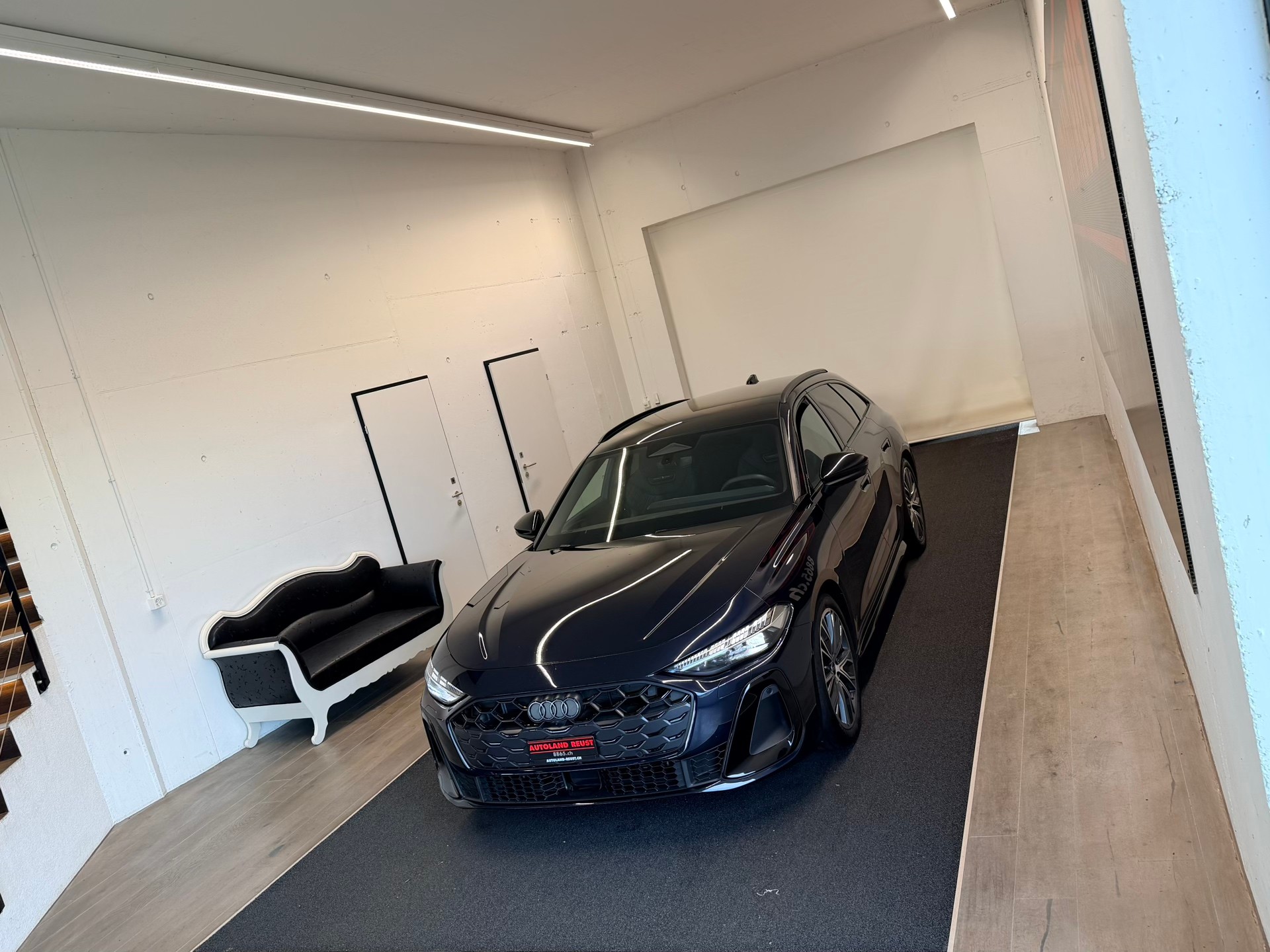 AUDI S5 Avant TFSI quattro S tronic-image-3