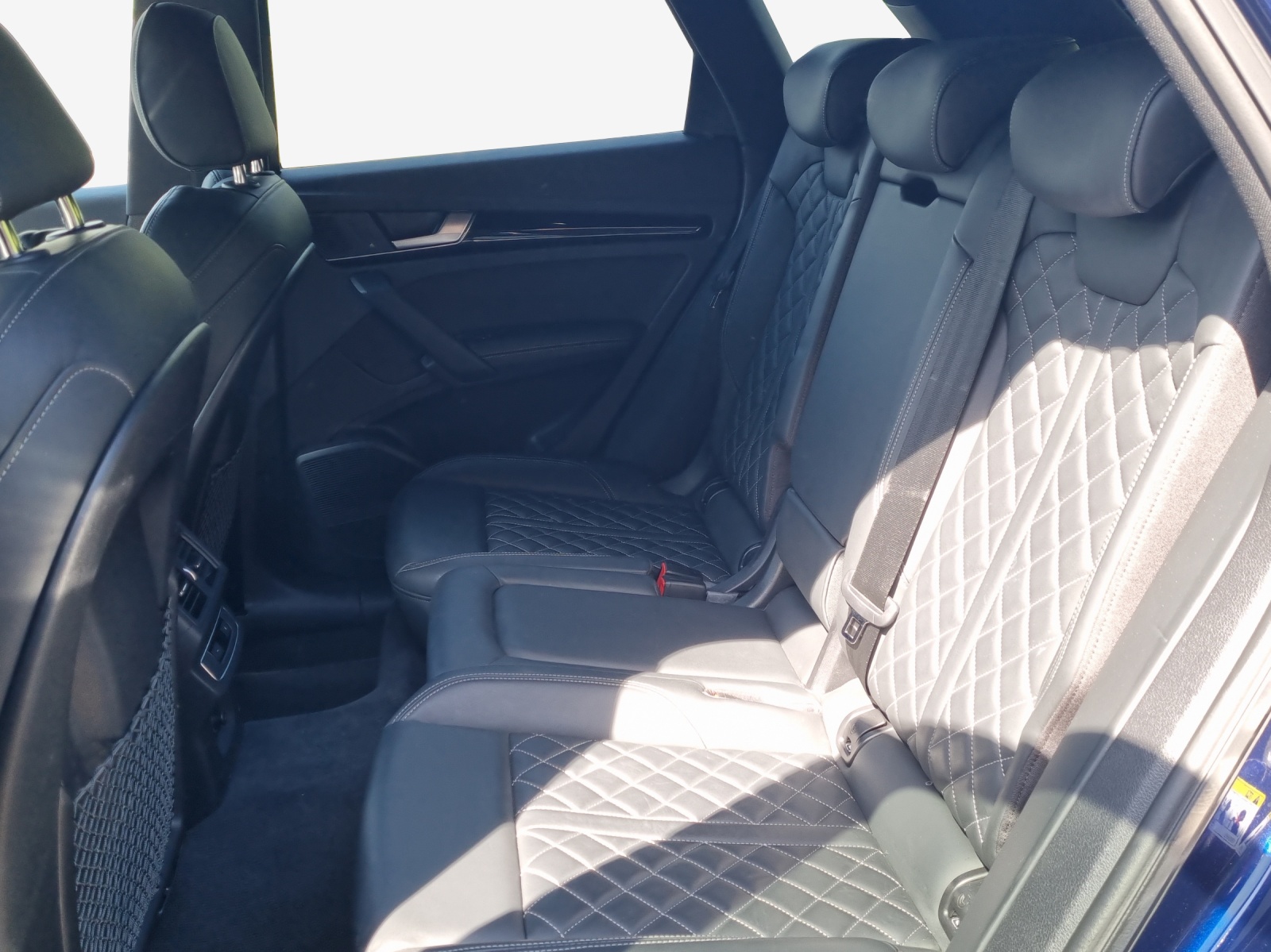 AUDI Q5 55 TFSI e PHEV S line quattro S-tronic-image-12