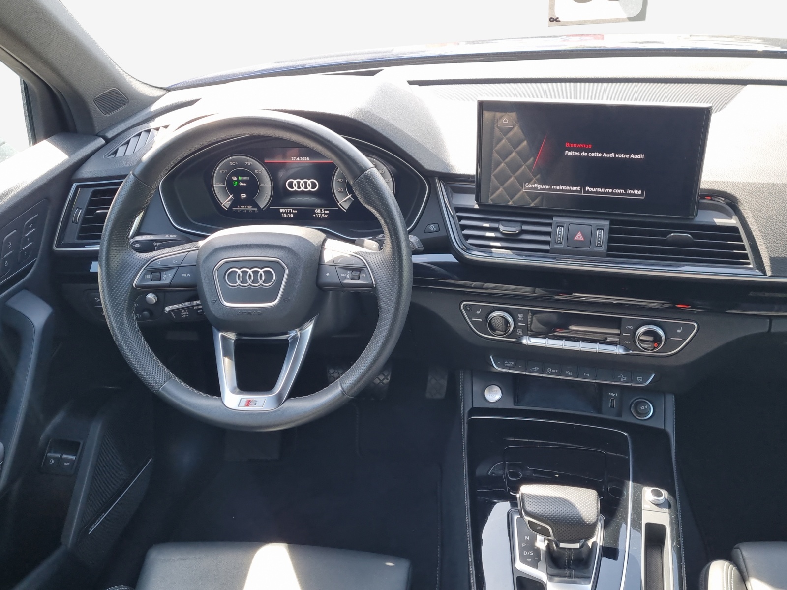 AUDI Q5 55 TFSI e PHEV S line quattro S-tronic-image-9