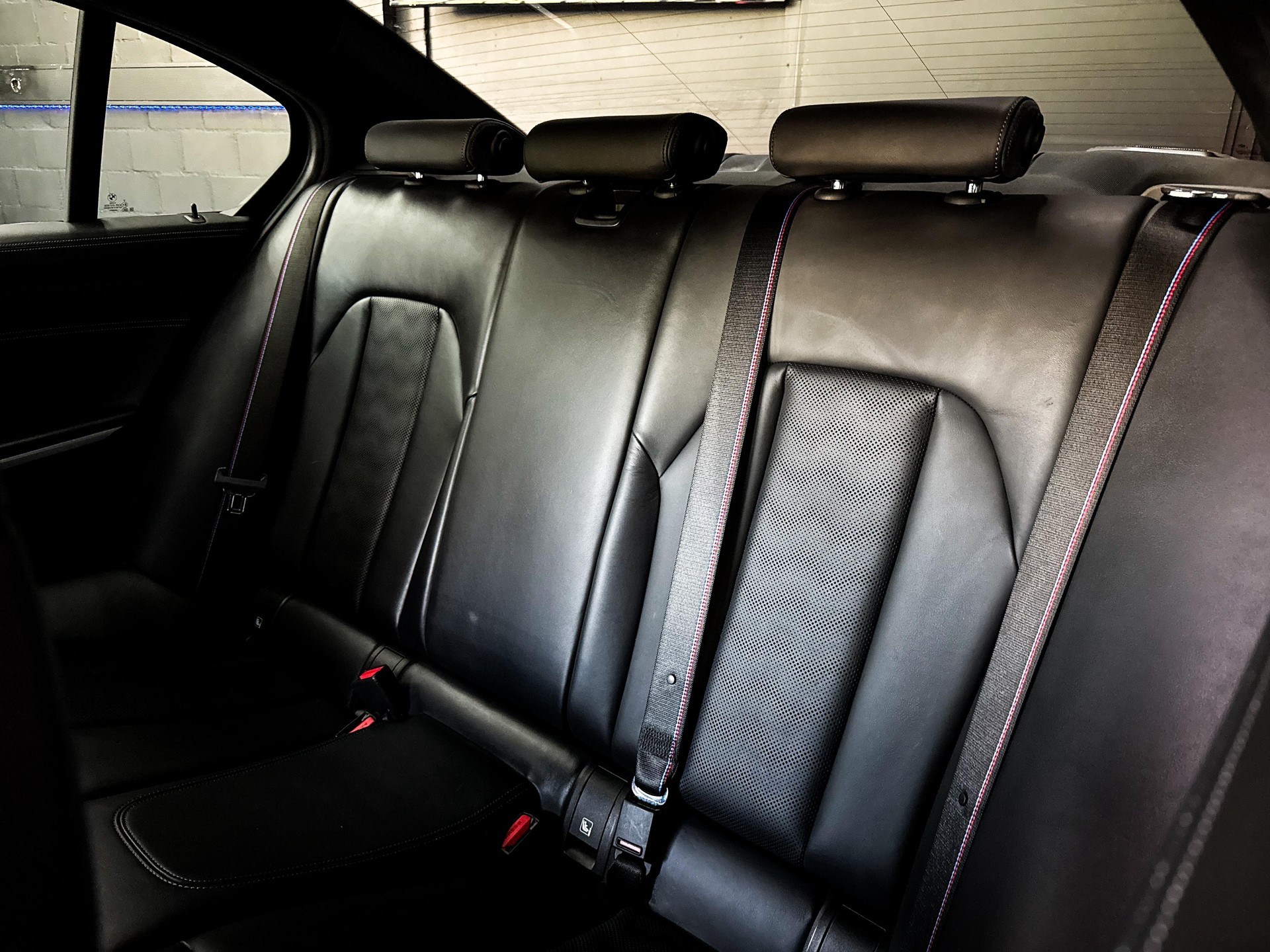 BMW M3 Competition M xDrive-image-17