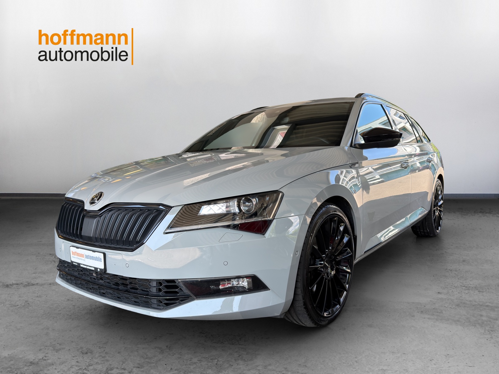 SKODA Superb Combi 2.0 TSI SportLine+ DSG 4x4-image-0