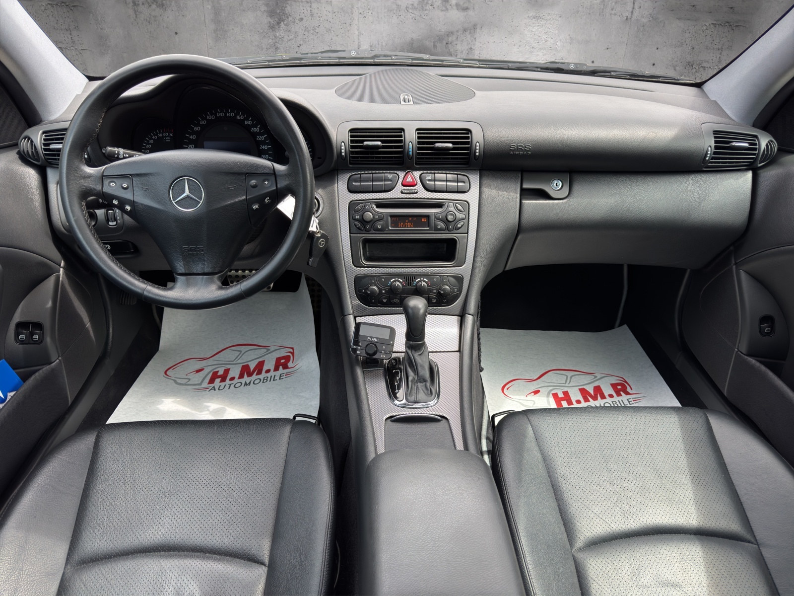 MERCEDES-BENZ C 180-image-9