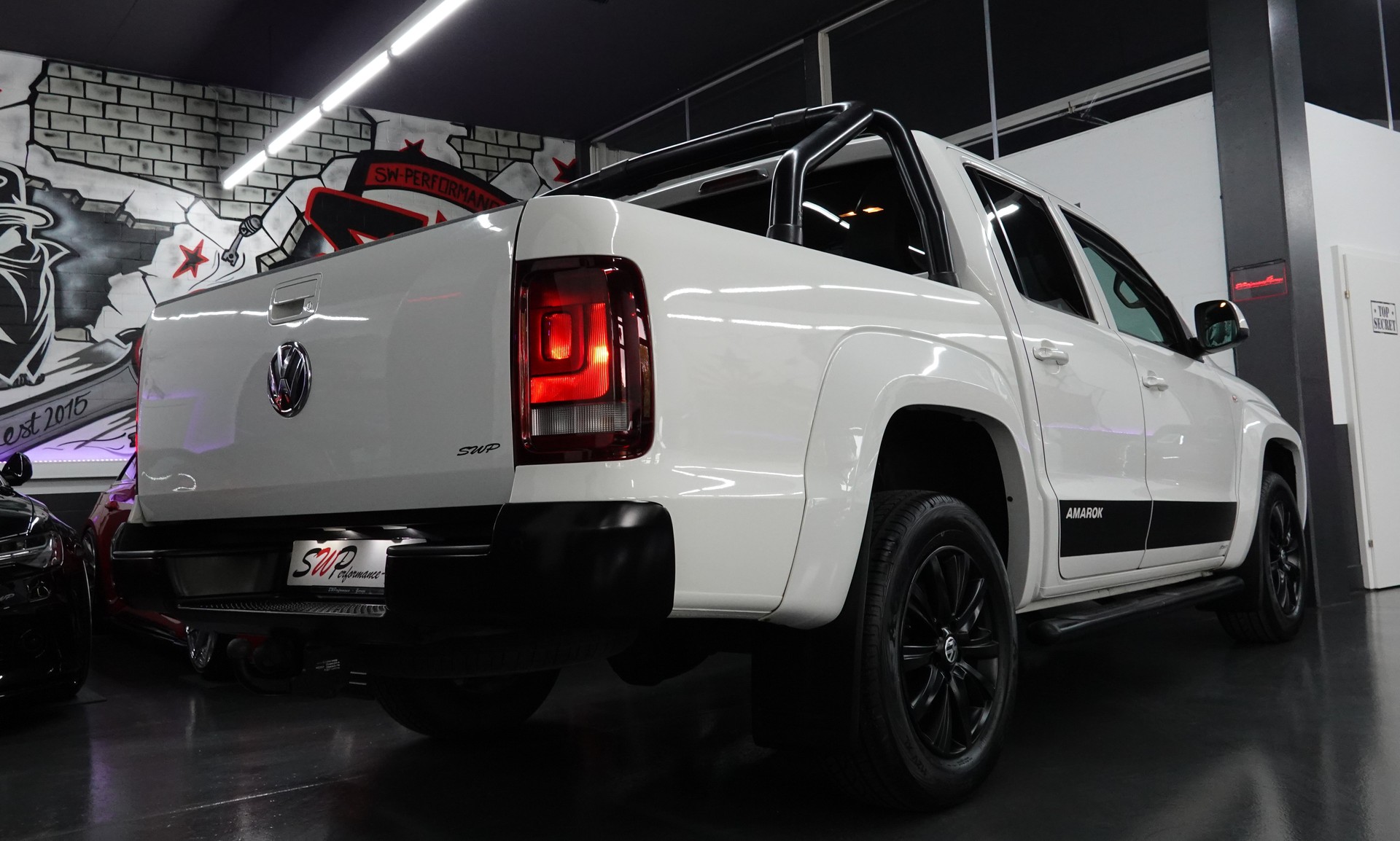 VW AMAROK 2.0 BiTDI ULTIMATE WHITE 4-MOTION PICK-UP 3200kg AHL-image-21