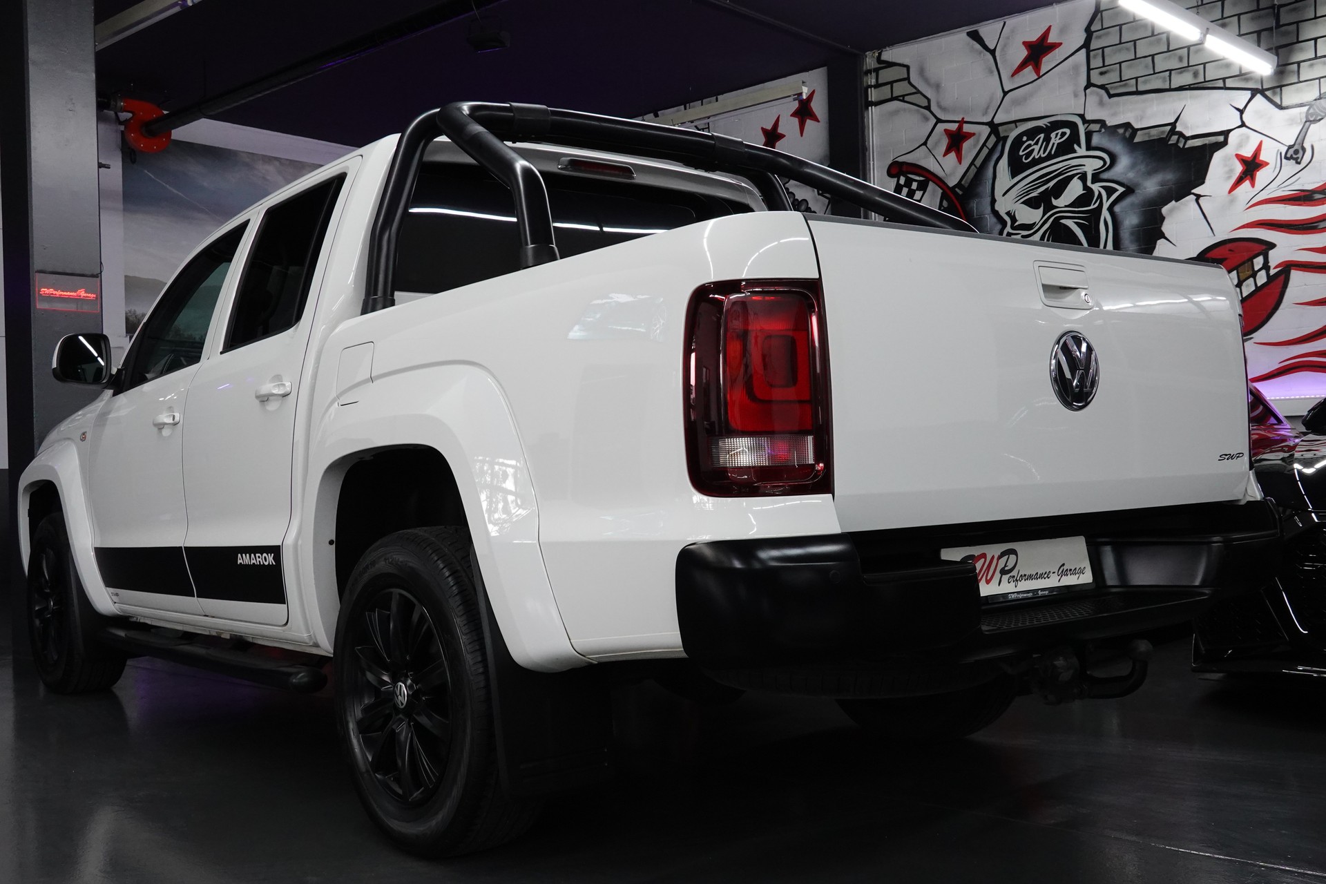 VW AMAROK 2.0 BiTDI ULTIMATE WHITE 4-MOTION PICK-UP 3200kg AHL-image-12