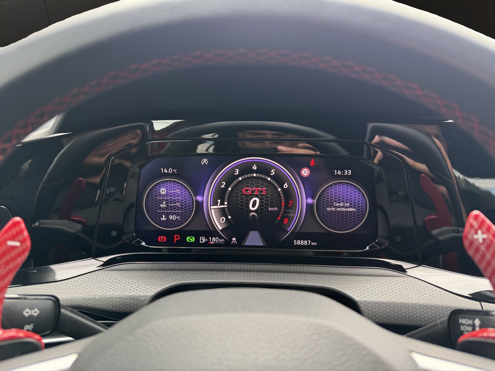 VW Golf 2.0 TSI GTI Clubsport DSG-image-12