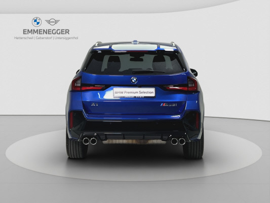 BMW X1 M35i xDrive-showroom-element-3