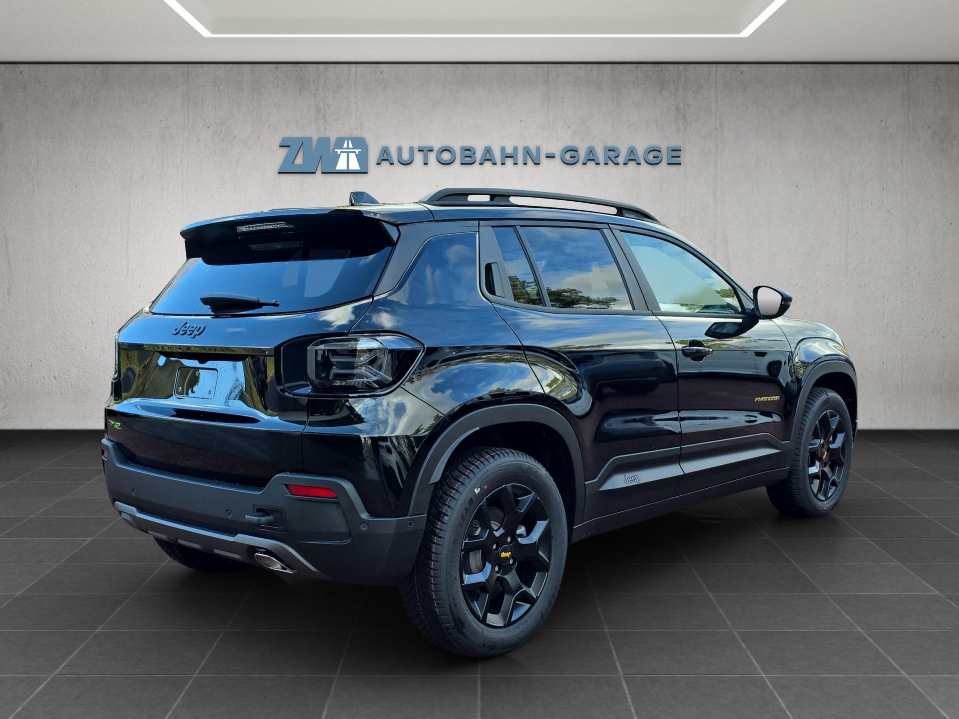 JEEP Avenger 1.2 MHEV The North Face 4xe-image-4