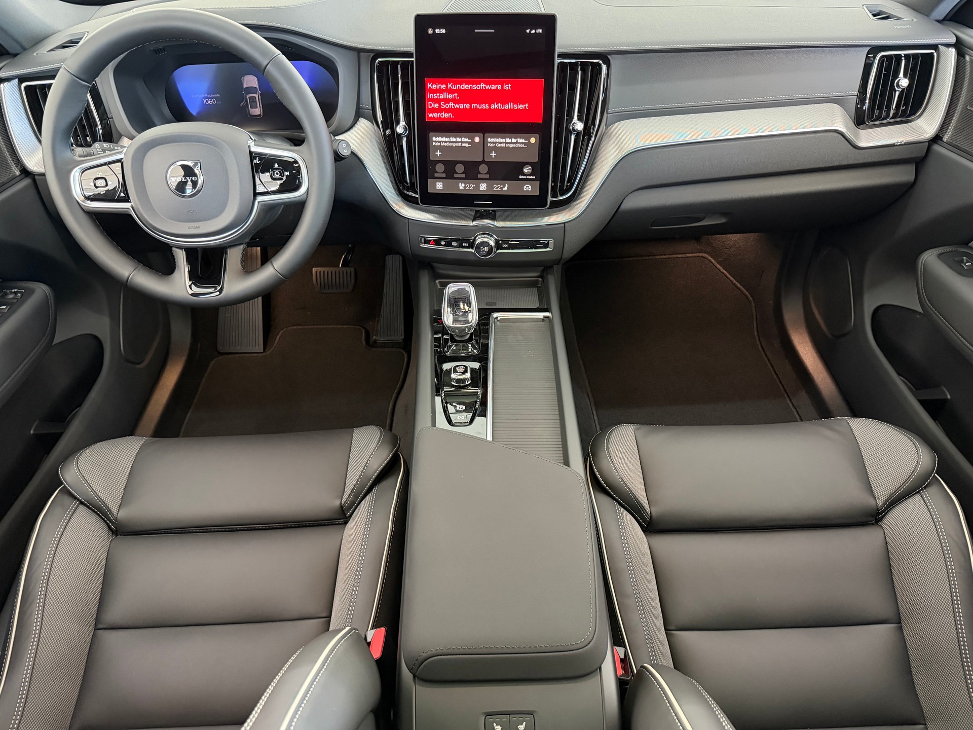 VOLVO XC60 2.0 T6 TE Black Edition e-image-11