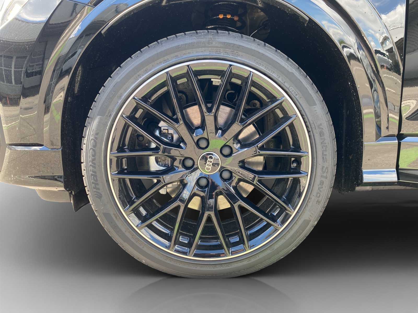 AUDI Q2 40 TFSI S line quattro S-tronic-image-15