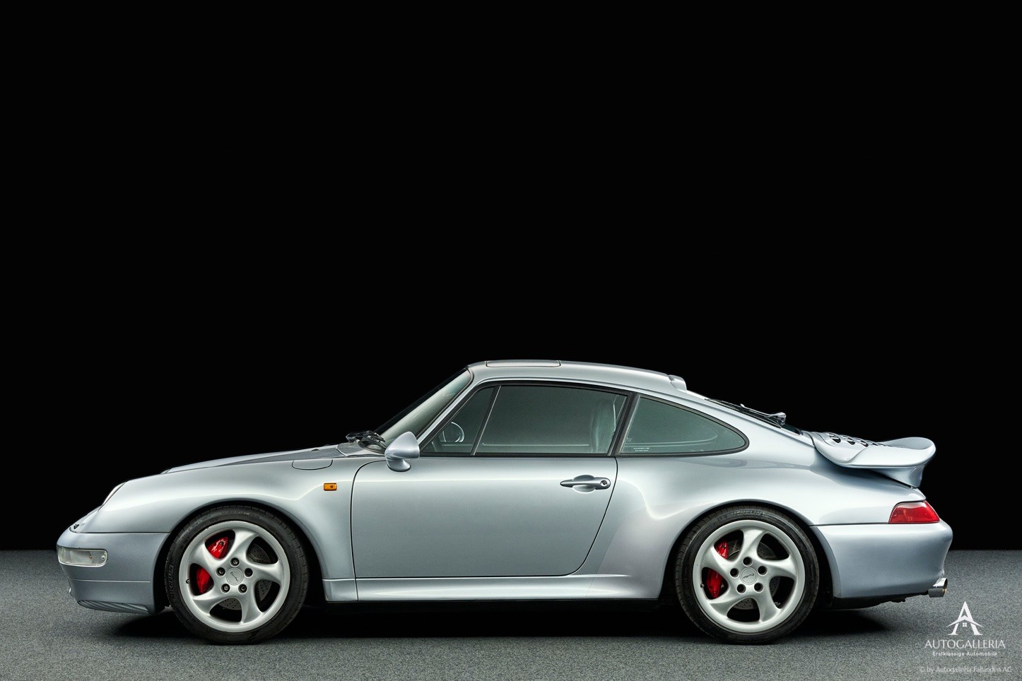 PORSCHE 911 Turbo-image-2