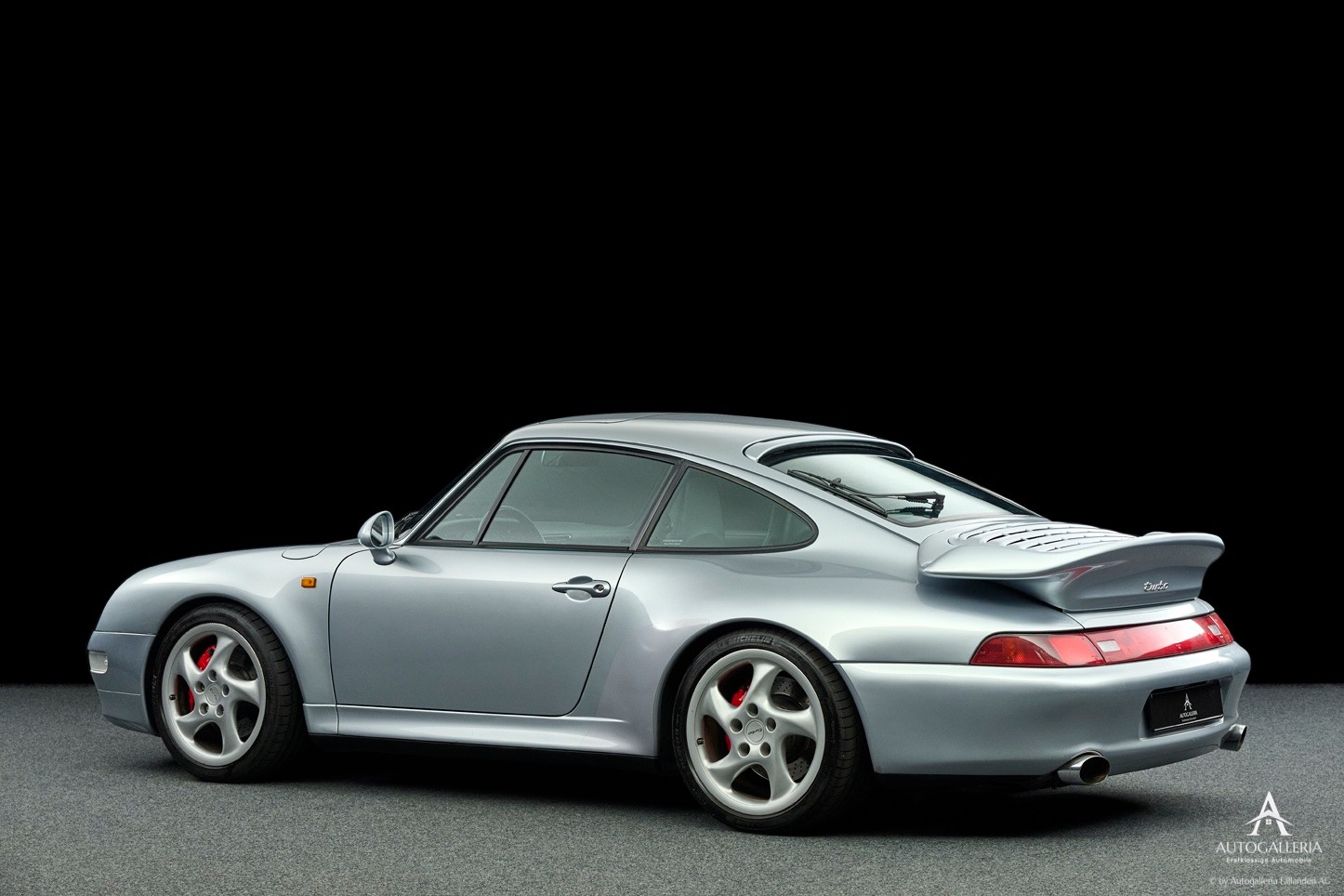 PORSCHE 911 Turbo-image-3
