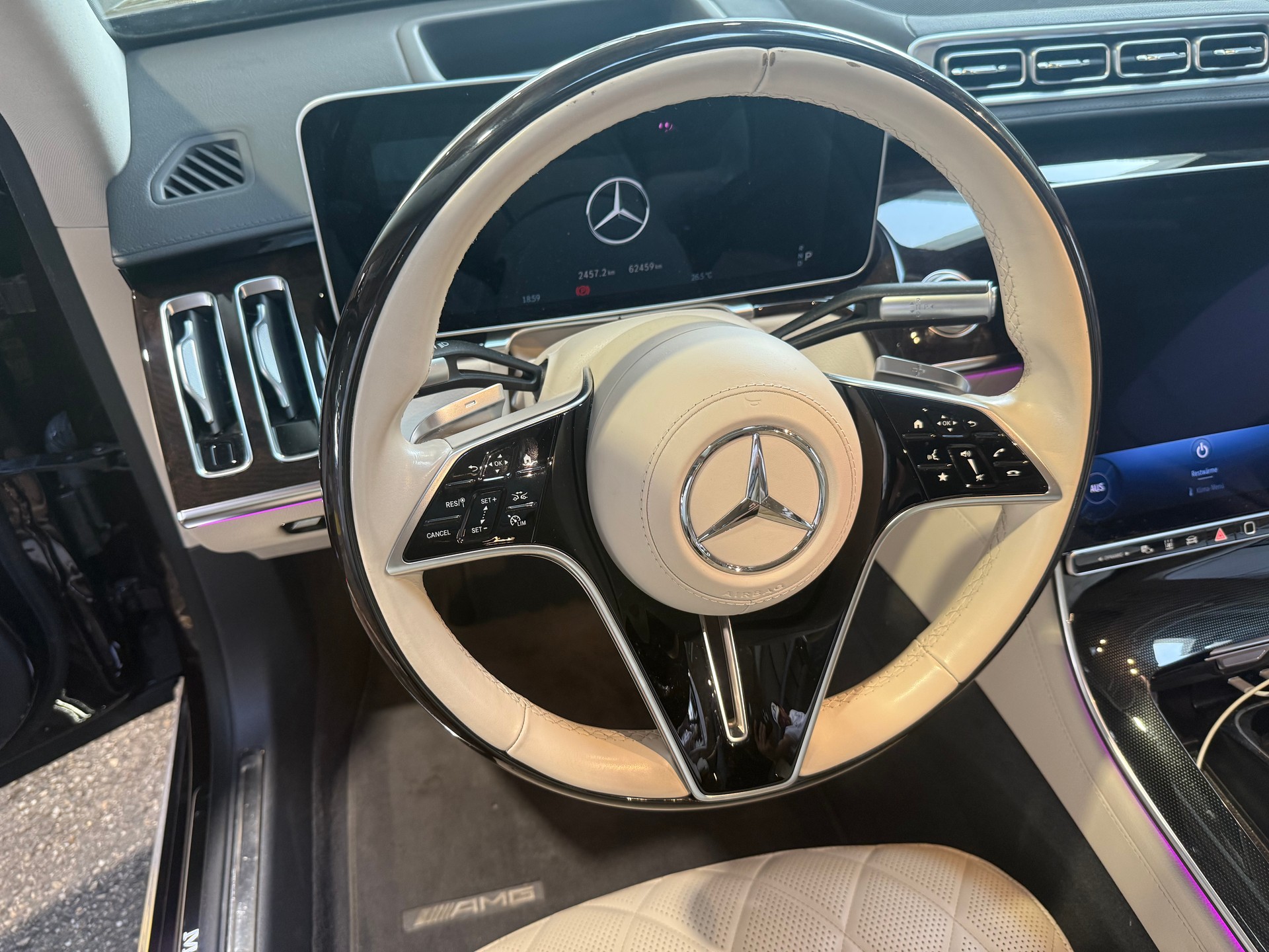 MERCEDES-BENZ S 580 V8 AMG Line 4matic-image-1