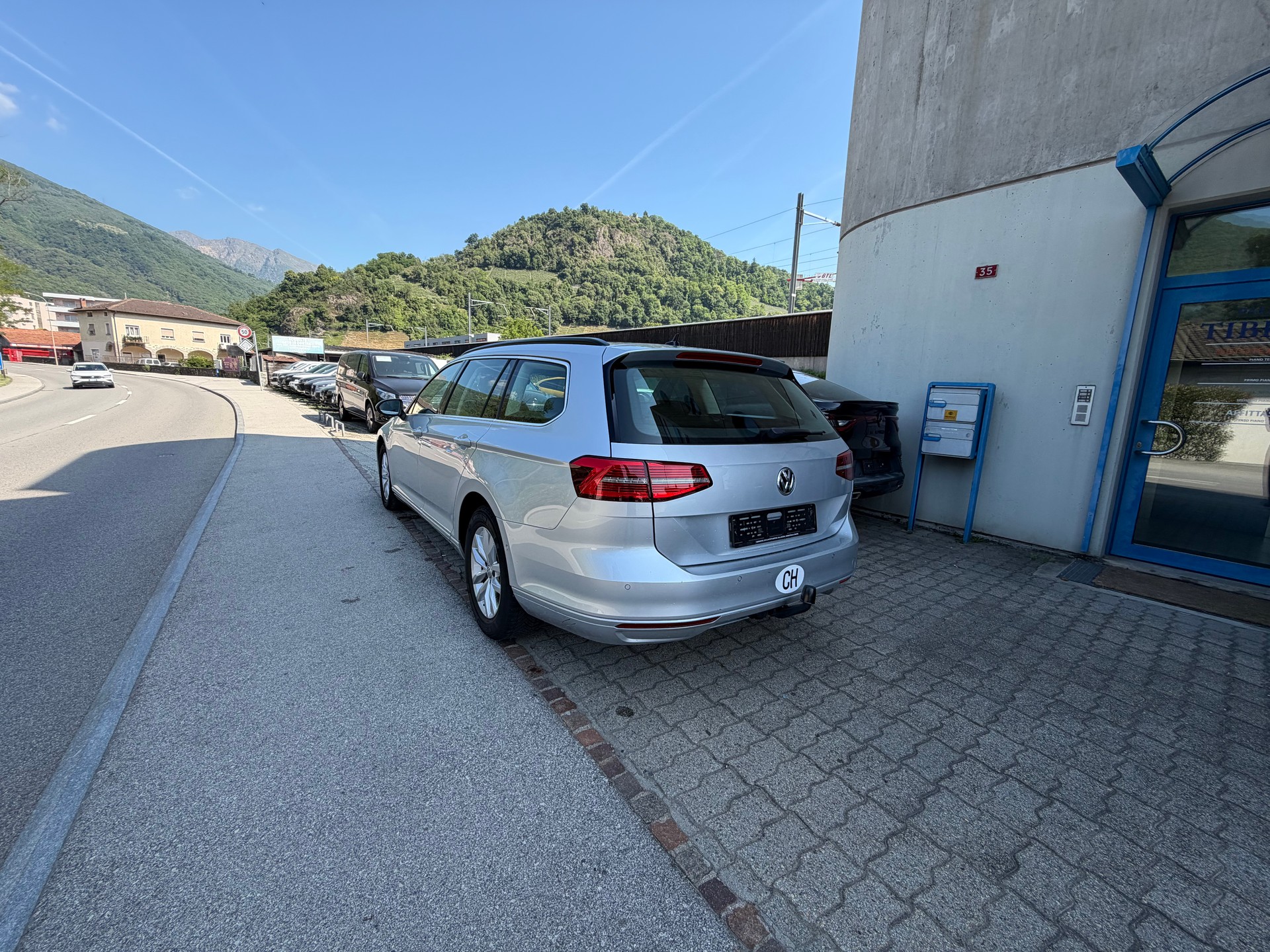 VW Passat Variant 2.0 TDI BMT Comfortline DSG-image-4