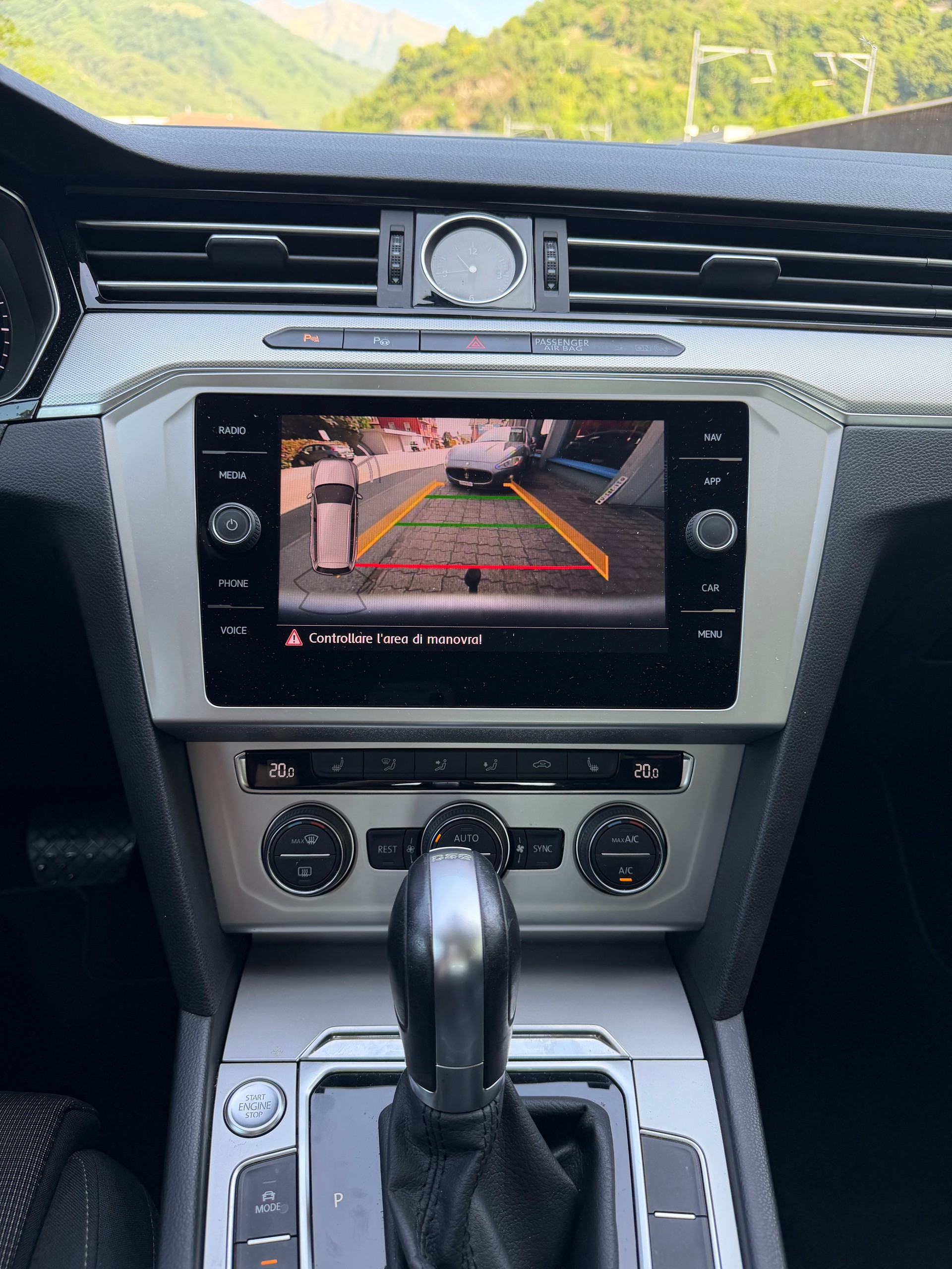 VW Passat Variant 2.0 TDI BMT Comfortline DSG-image-11