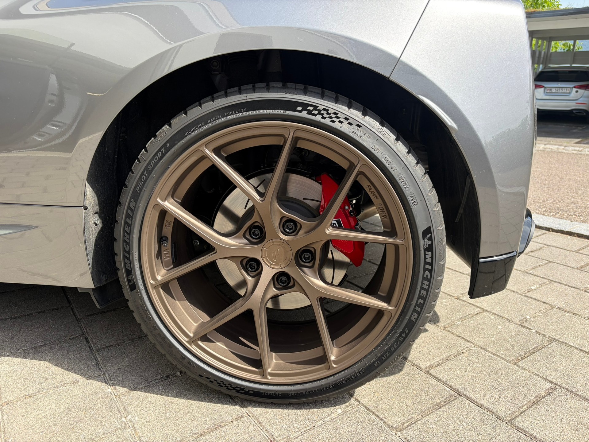 TOYOTA 1.6 Turbo Sport 4x4-image-3