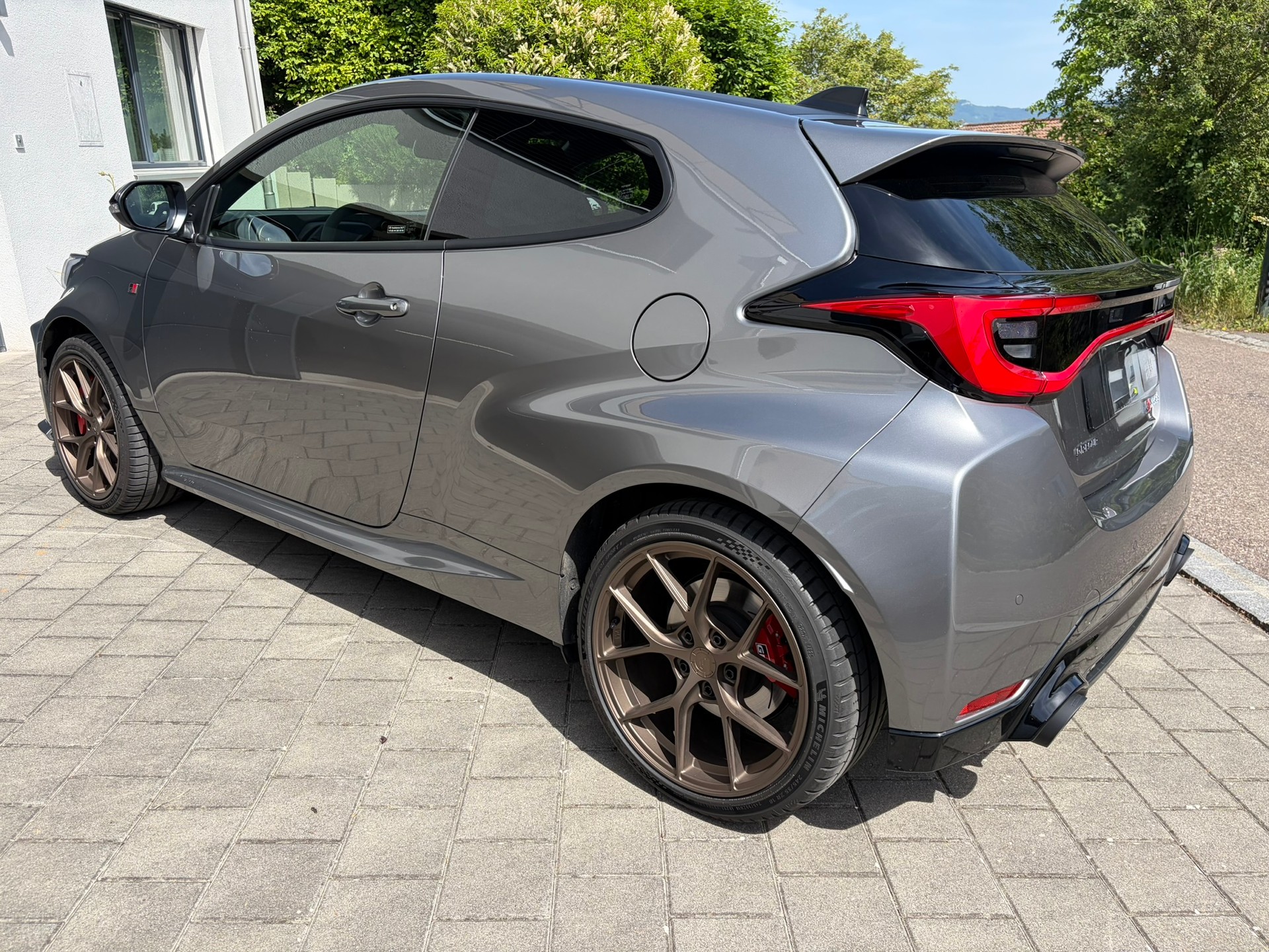 TOYOTA 1.6 Turbo Sport 4x4-image-2