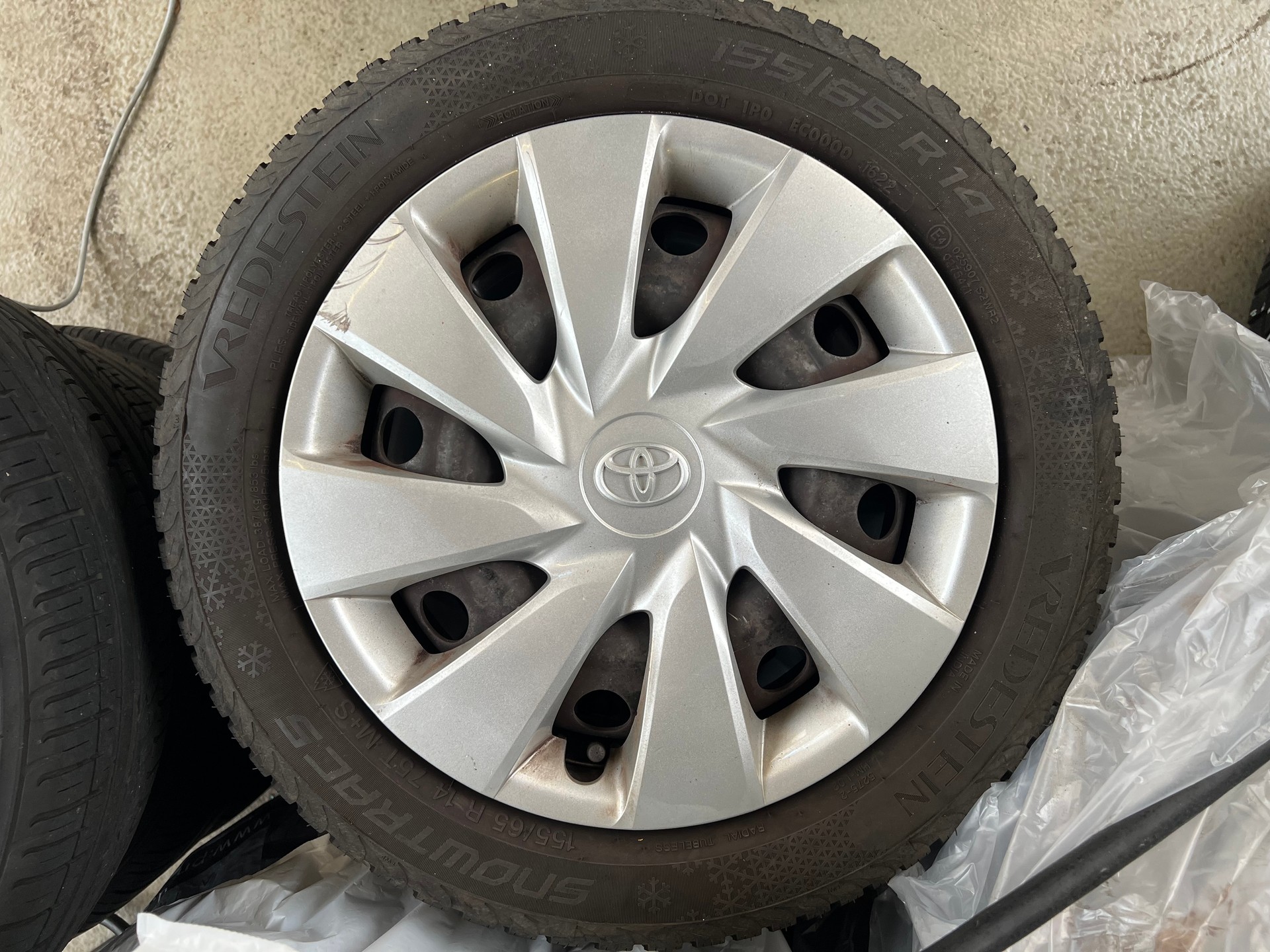 TOYOTA Aygo 1.0 VVT-i Luna-image-10