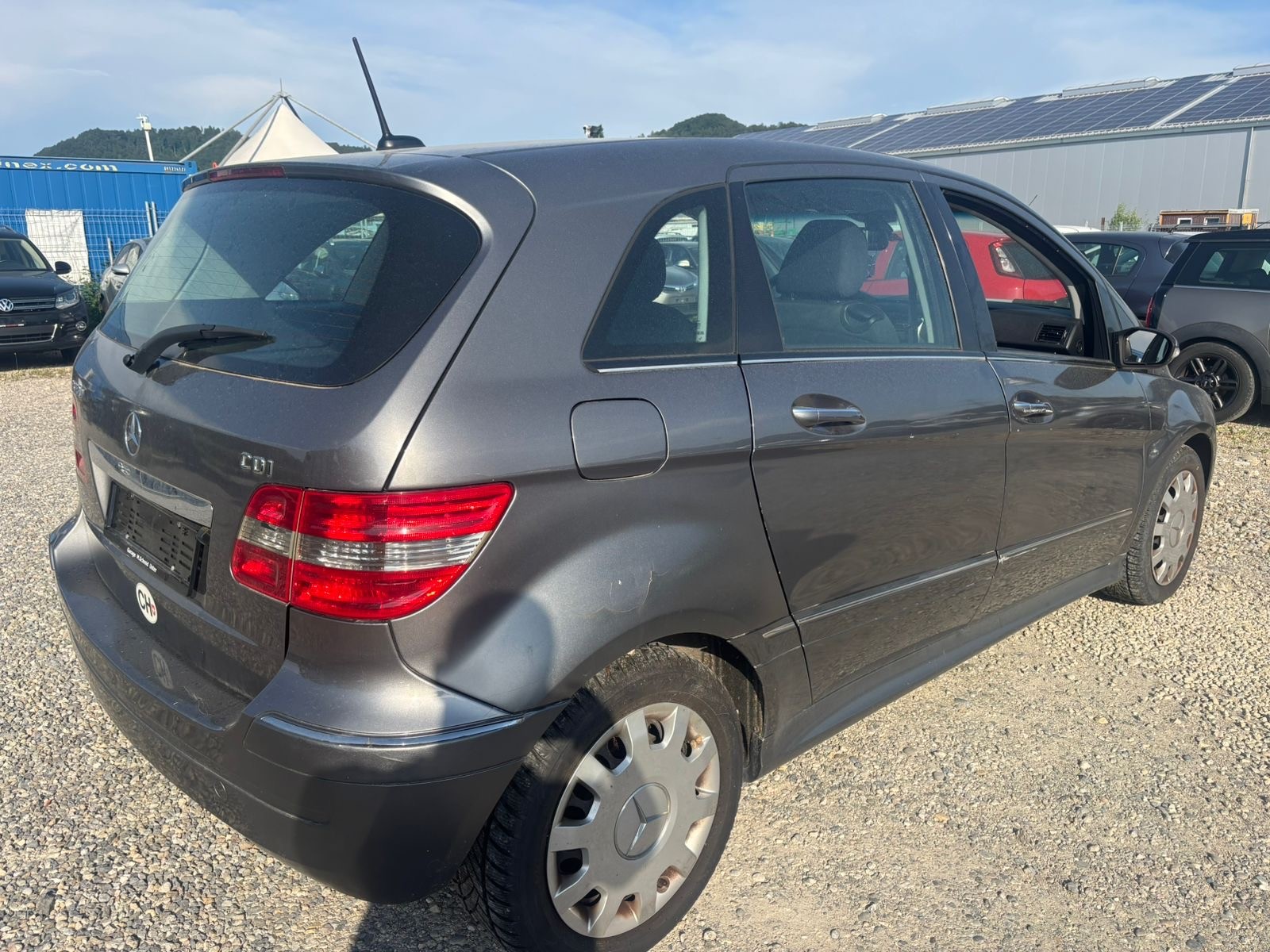 MERCEDES-BENZ B 180 CDI-image-3