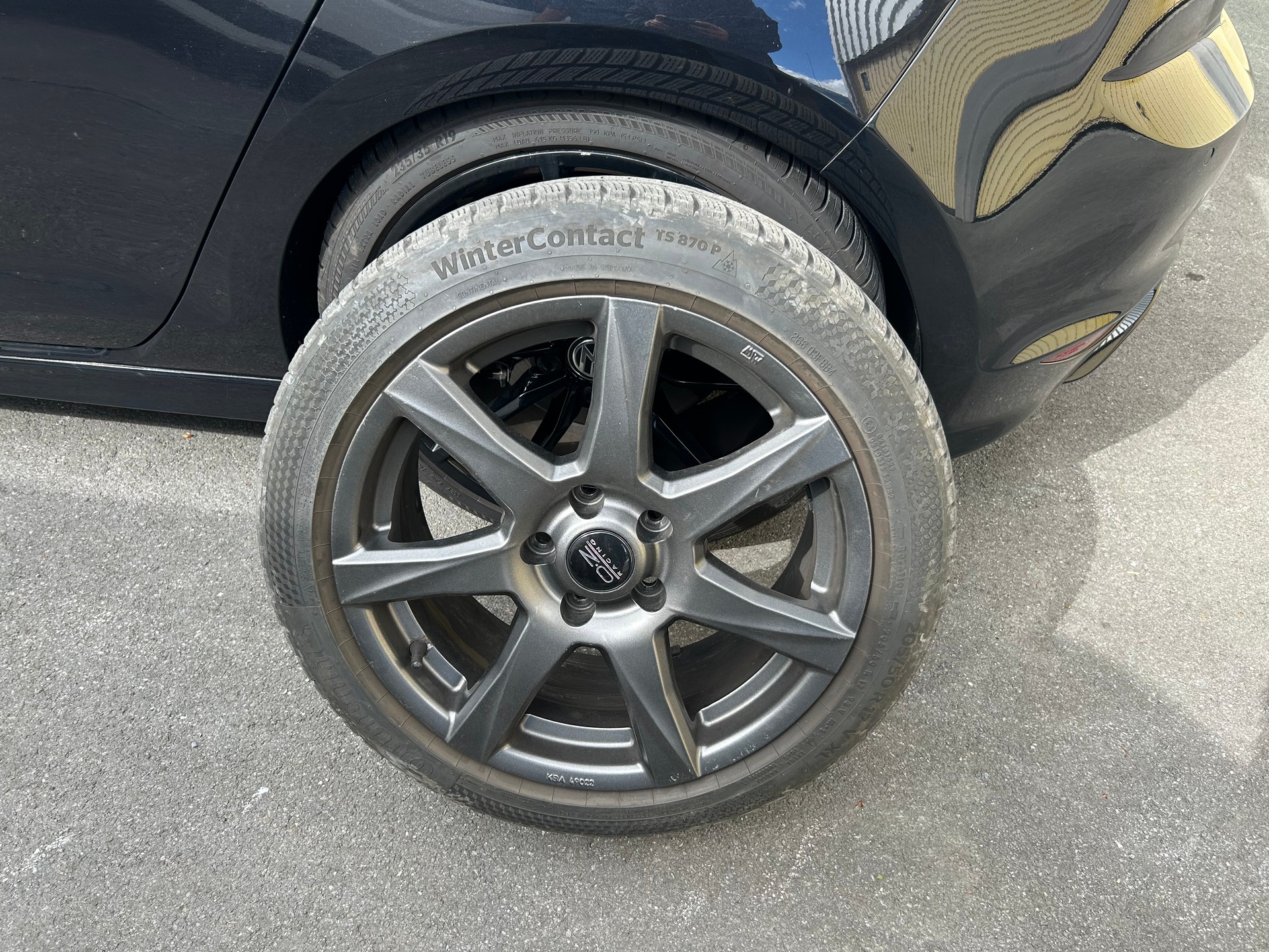 VW Golf 2.0 TSI R 4Motion DSG-image-15