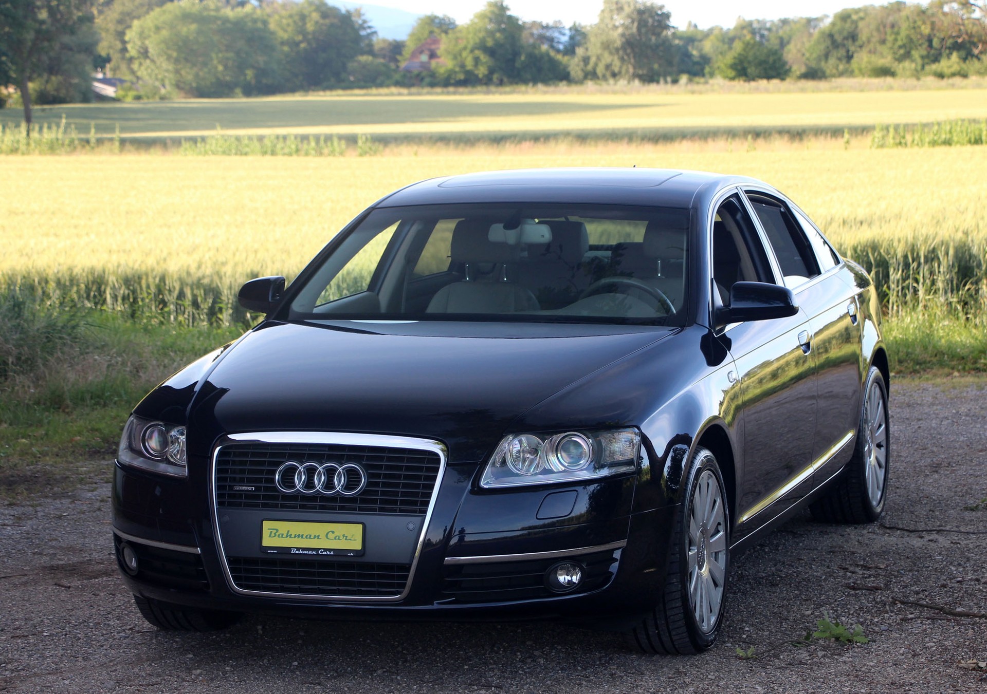 AUDI A6 Limousine 3.2 V6 FSI quattro-image-2