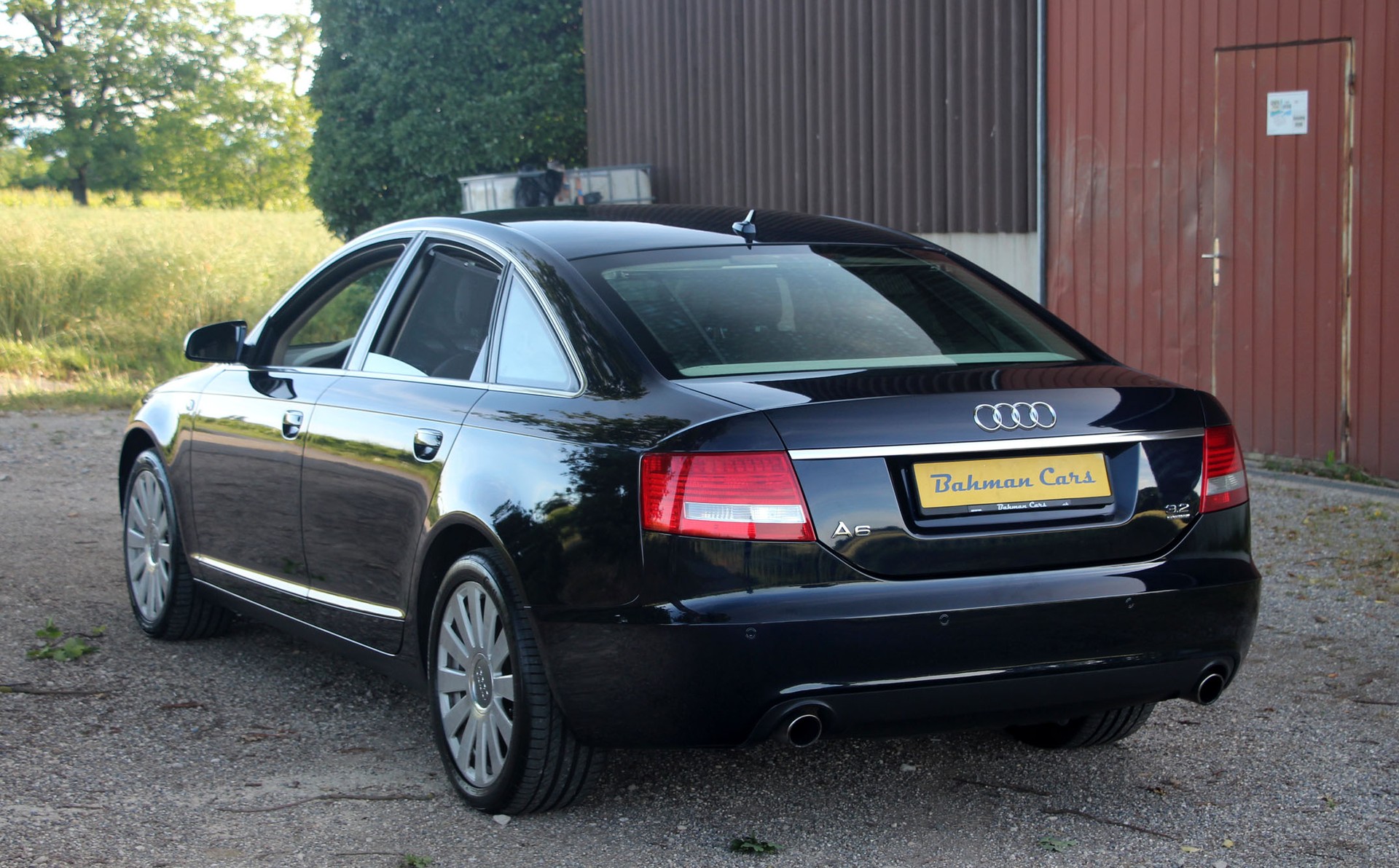 AUDI A6 Limousine 3.2 V6 FSI quattro-image-25