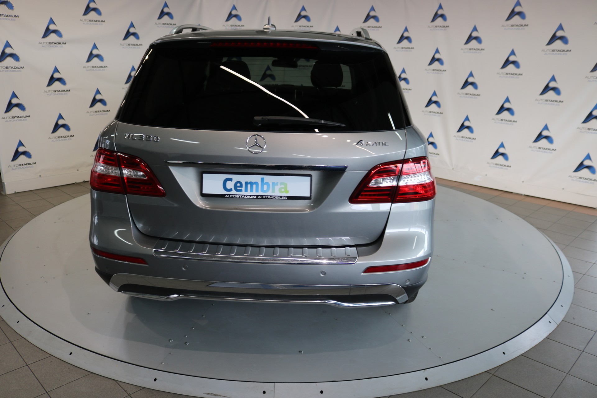 MERCEDES-BENZ ML 350 Executive 4Matic 7G-Tronic-image-19