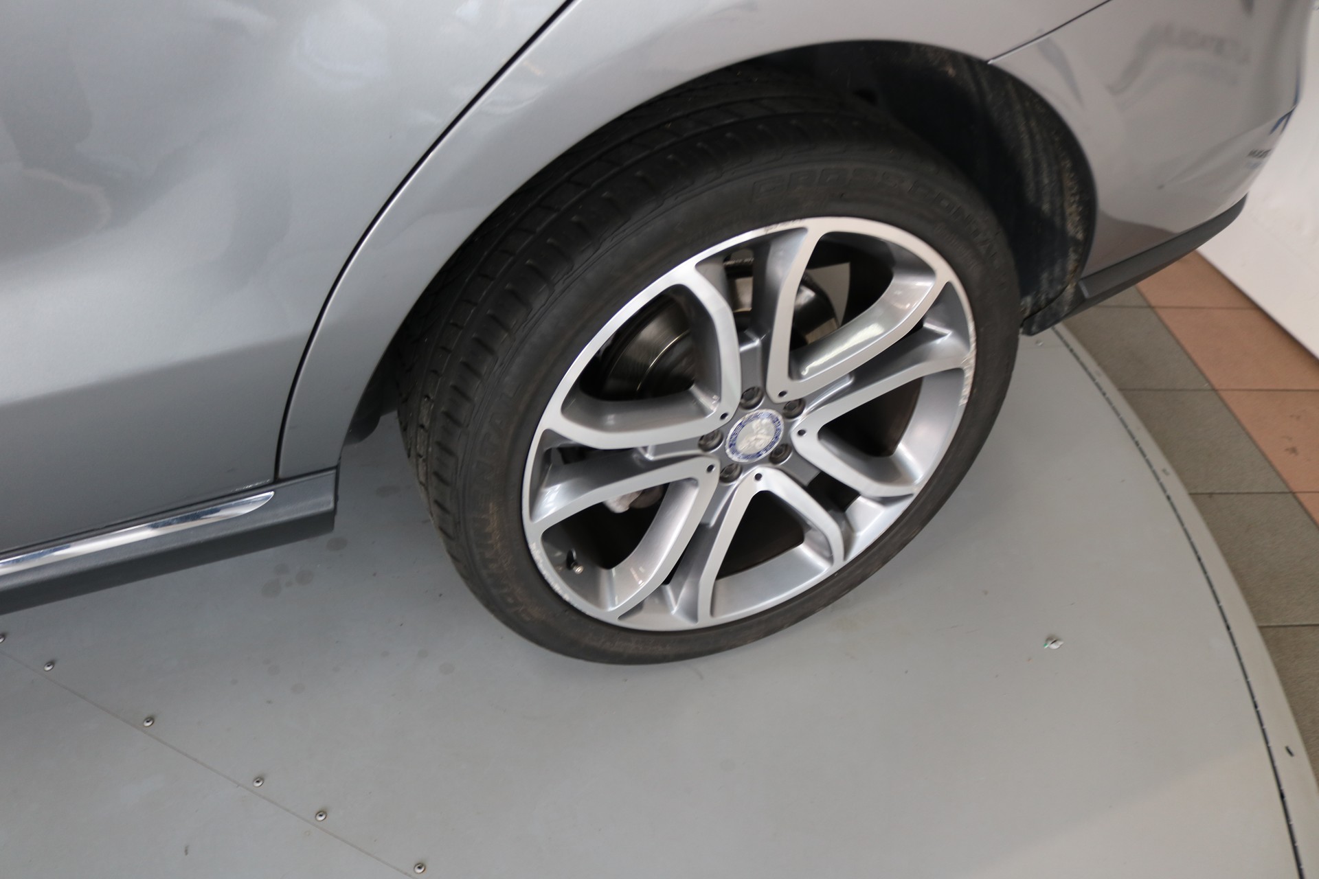 MERCEDES-BENZ ML 350 Executive 4Matic 7G-Tronic-image-30