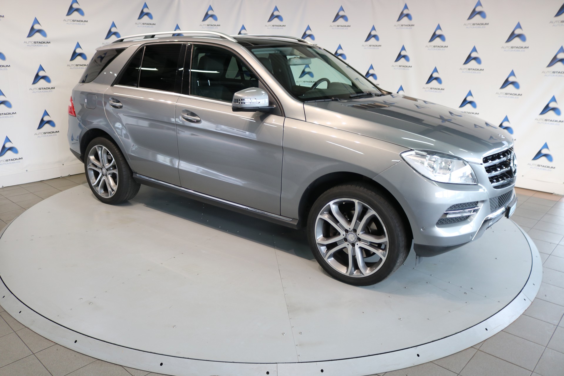MERCEDES-BENZ ML 350 Executive 4Matic 7G-Tronic-image-27