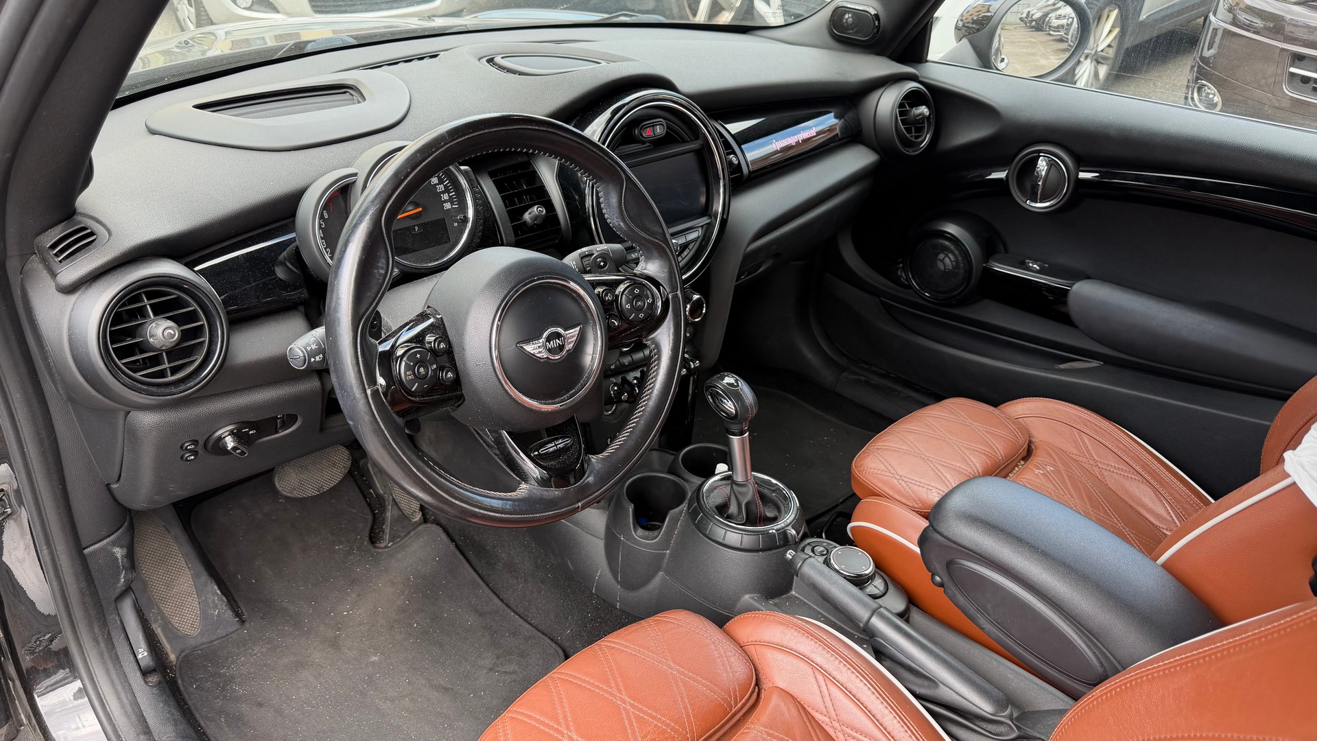 MINI Cooper S Cabriolet Steptronic-image-8
