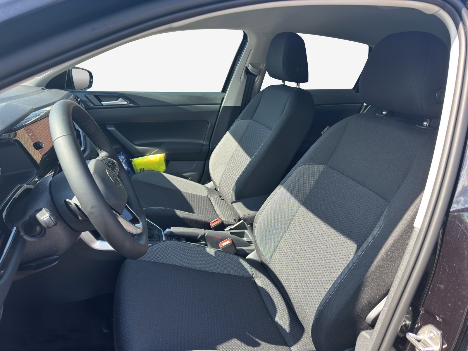 VW Polo LI 1.0TSI 95PS-image-7