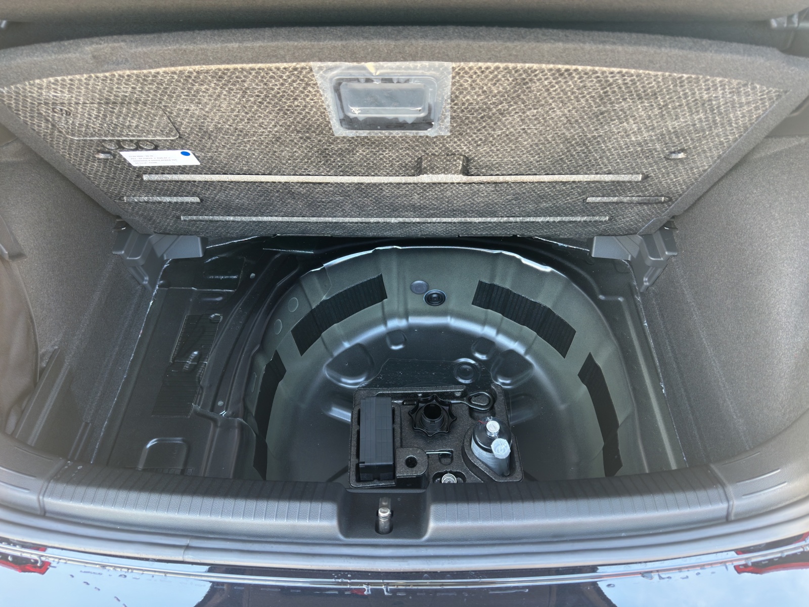 VW Polo LI 1.0TSI 95PS-image-13