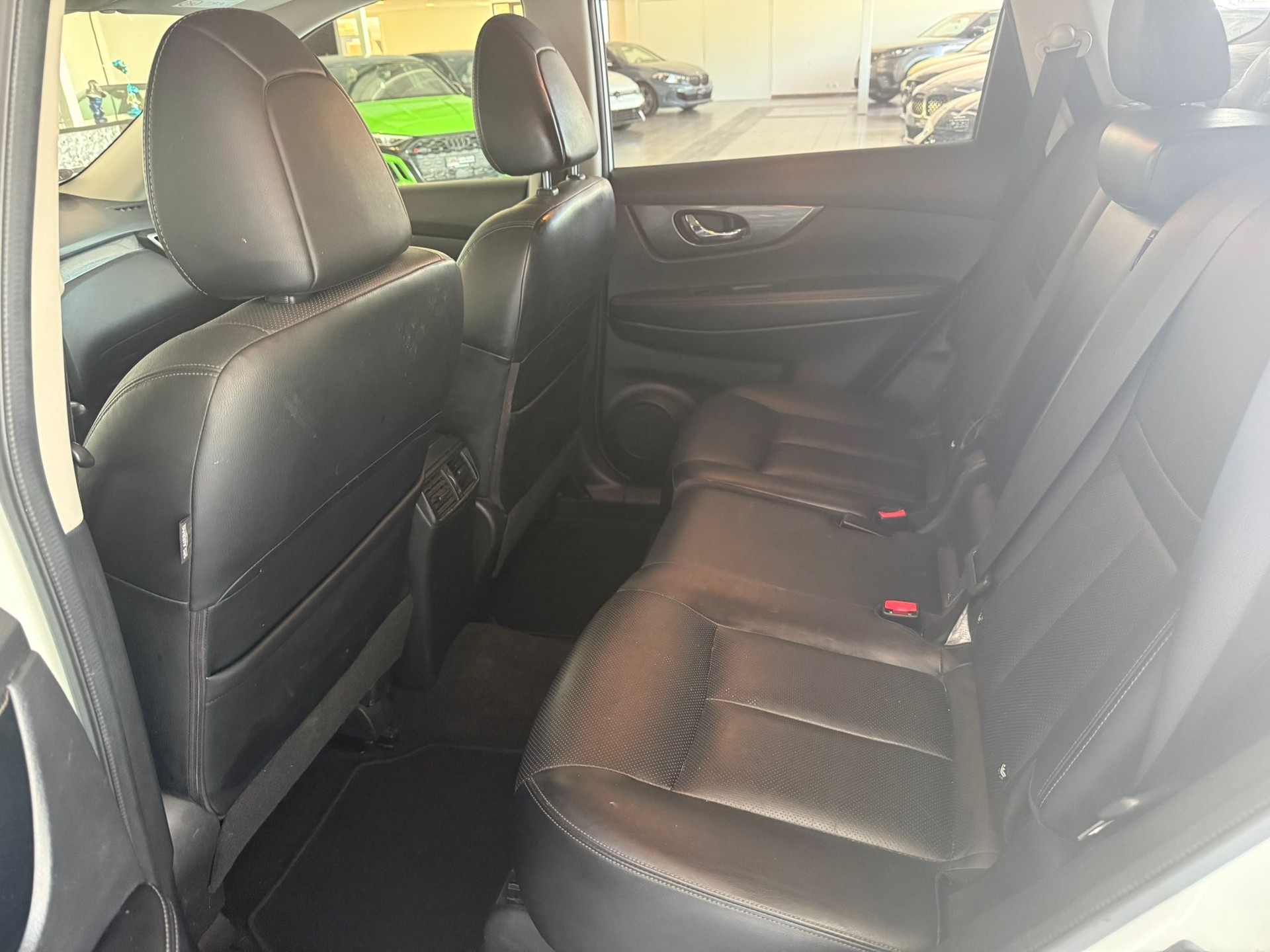 NISSAN X-Trail 1.6 dCi acenta Xtronic CVT-image-12