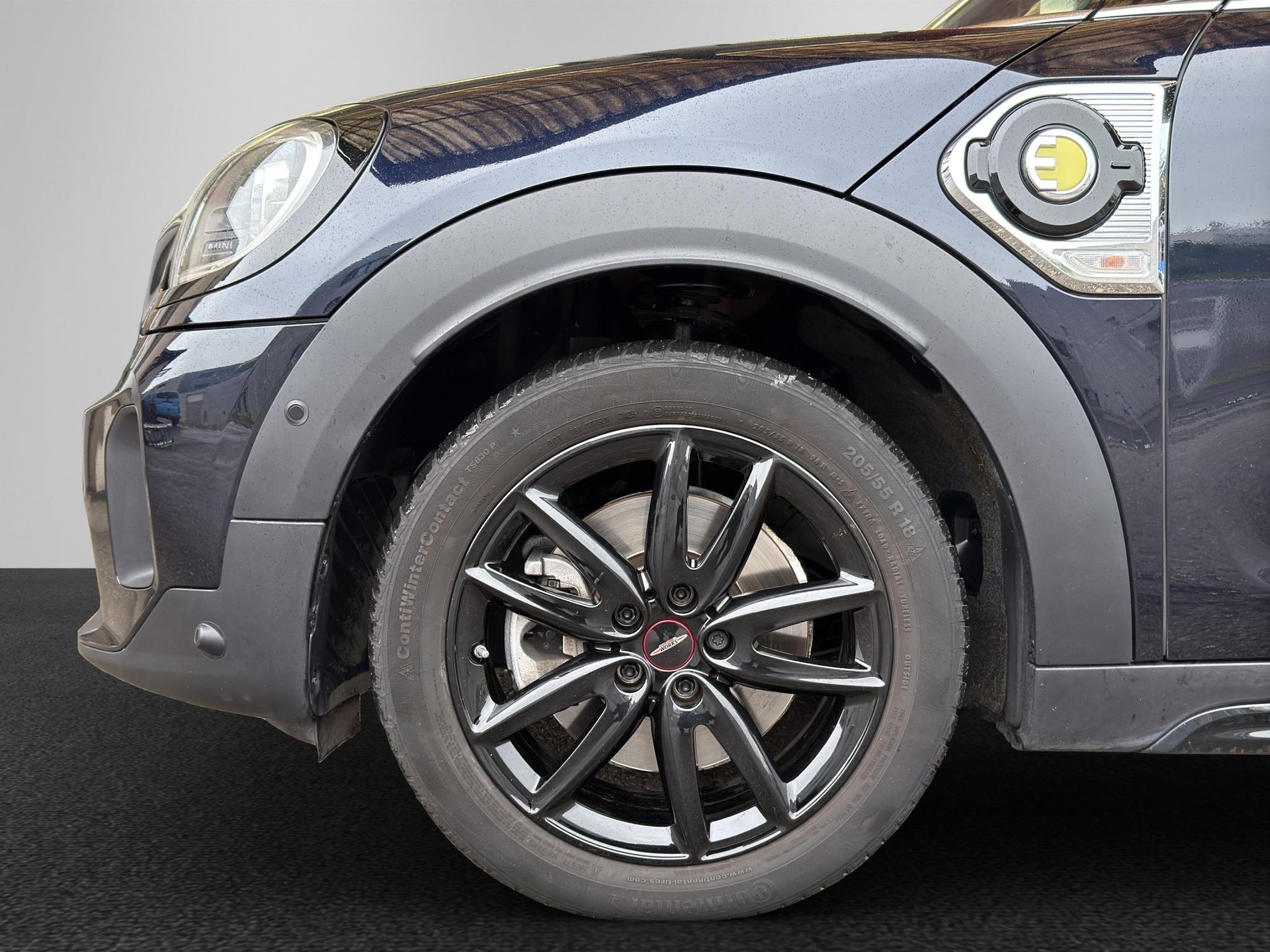 MINI Countryman Cooper SE ALL4 PHEV-image-8